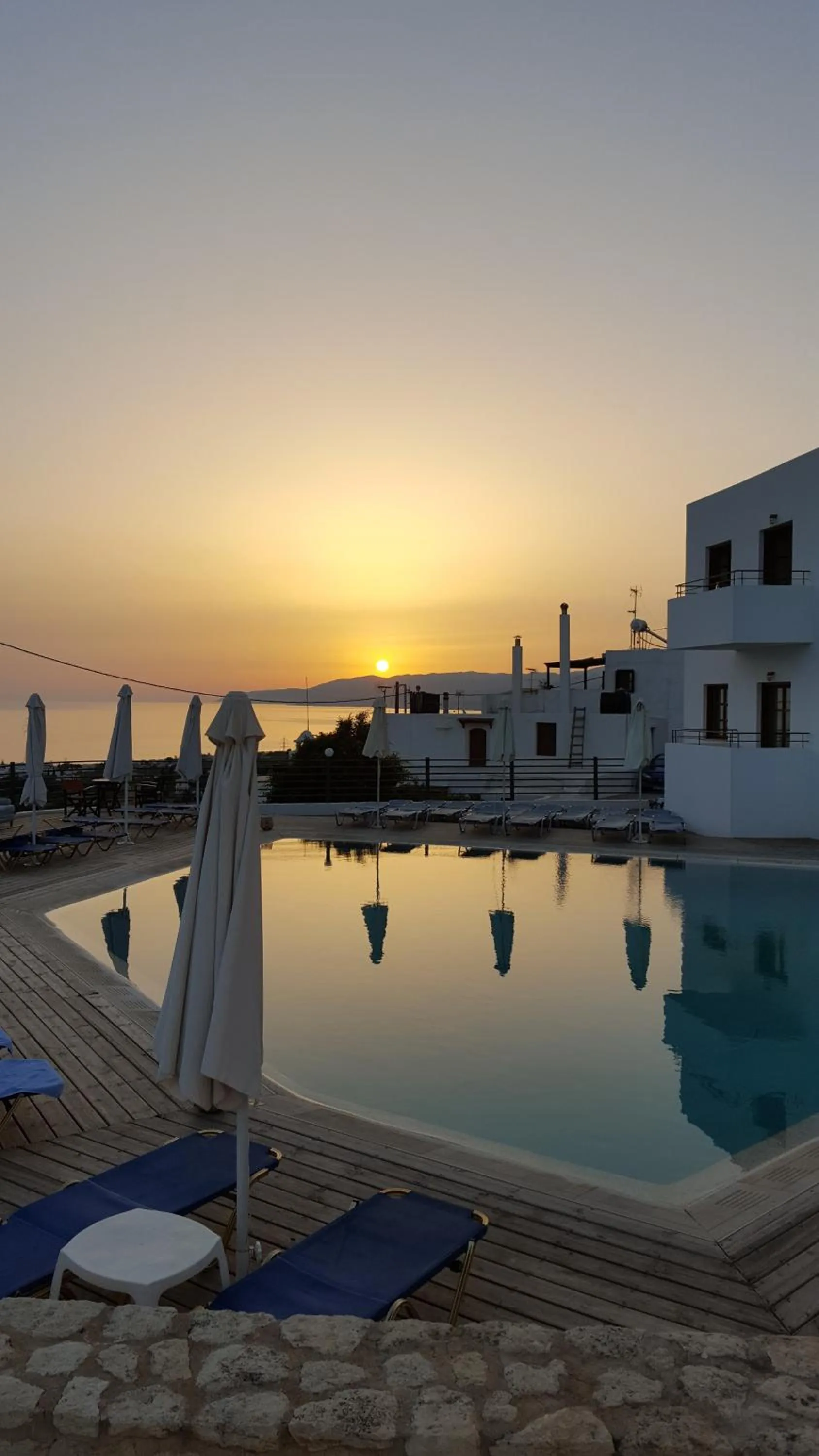 Swimming pool in Amazones Village Suites