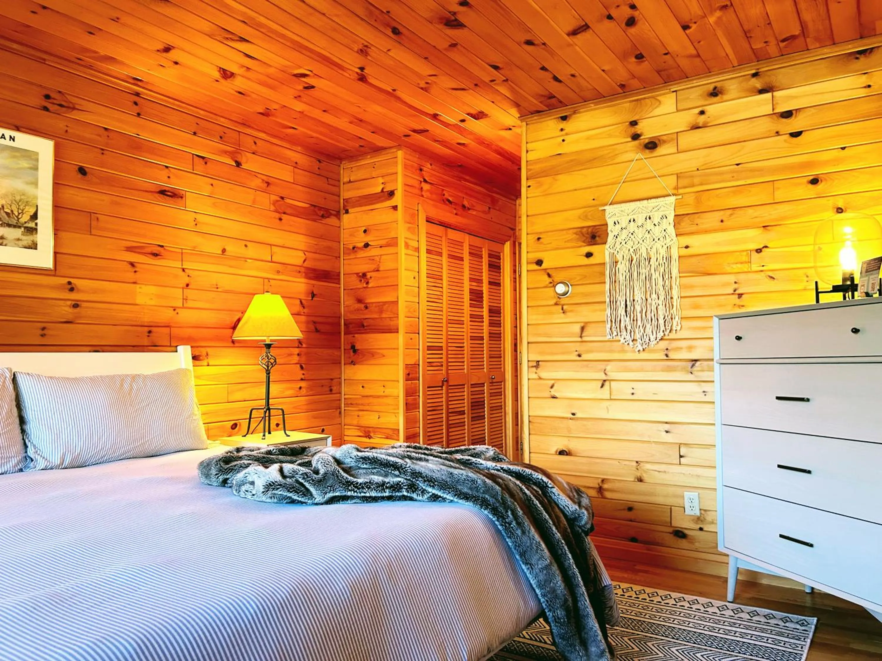 Bed in NewVida Preserve