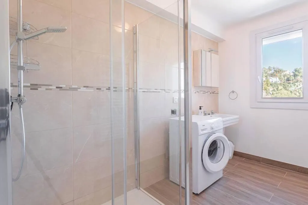 Shower in Apartment With Panoramic Sea View, Walk To The Beach - Maréchal Juin by Halldis