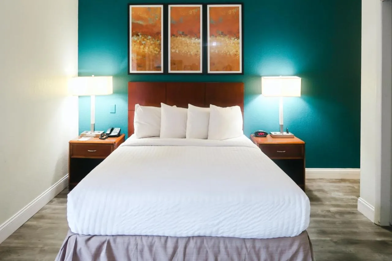 Bed in Tysons Corner Suites, A Baymont by Wyndham