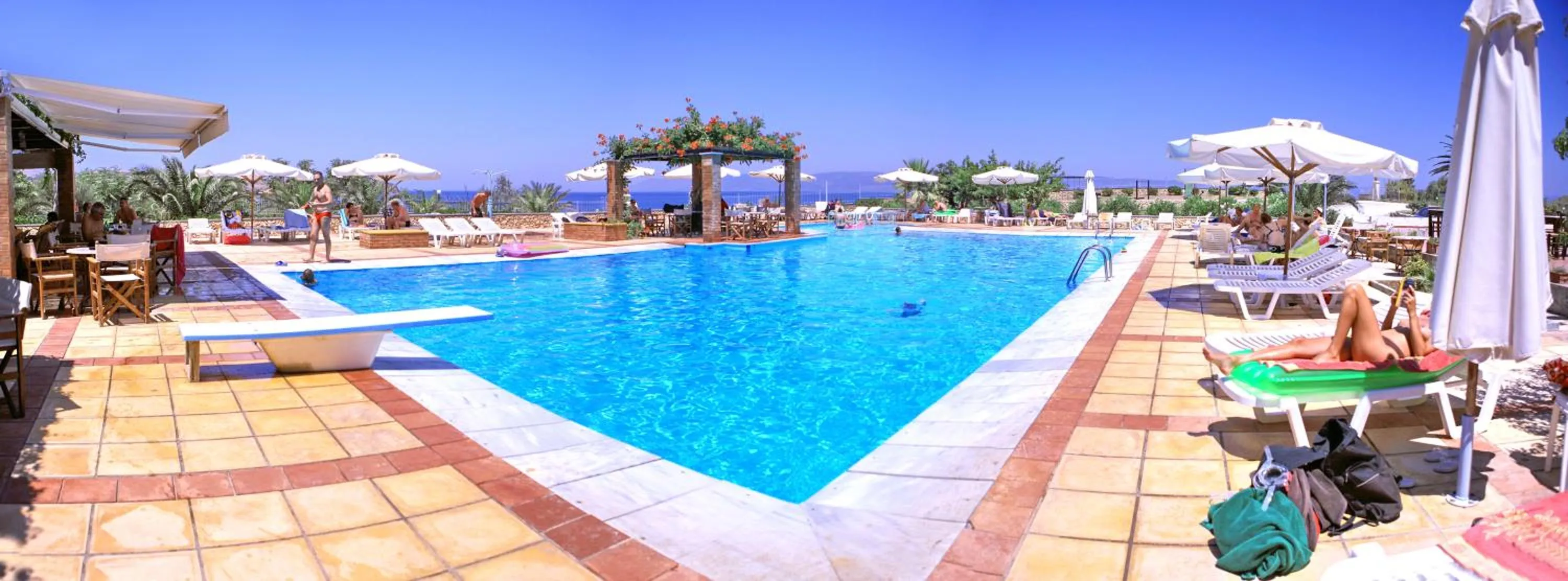 Swimming pool in Panselinos Hotel