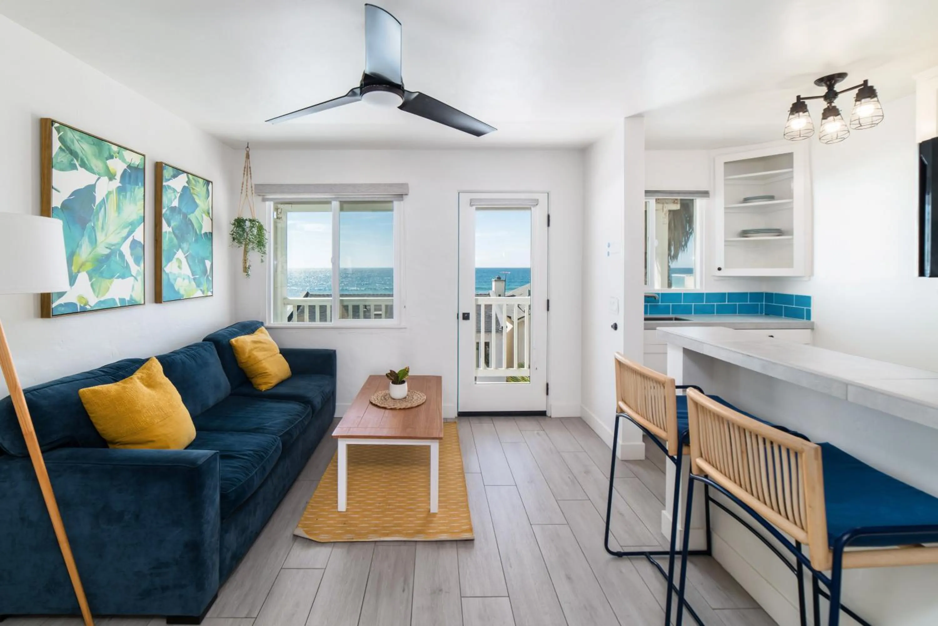 Living room in Pacific Villas