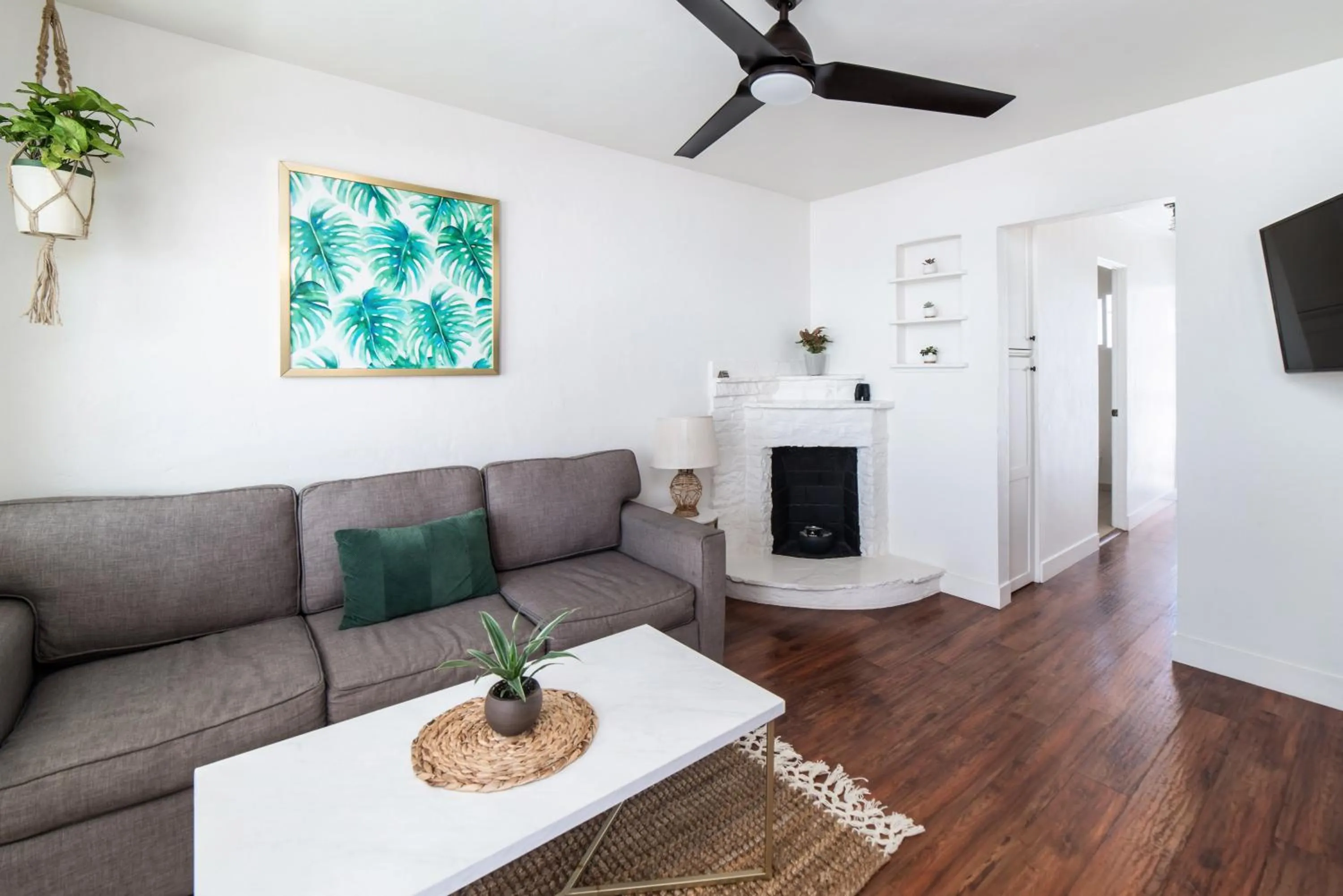 Living room in Pacific Villas