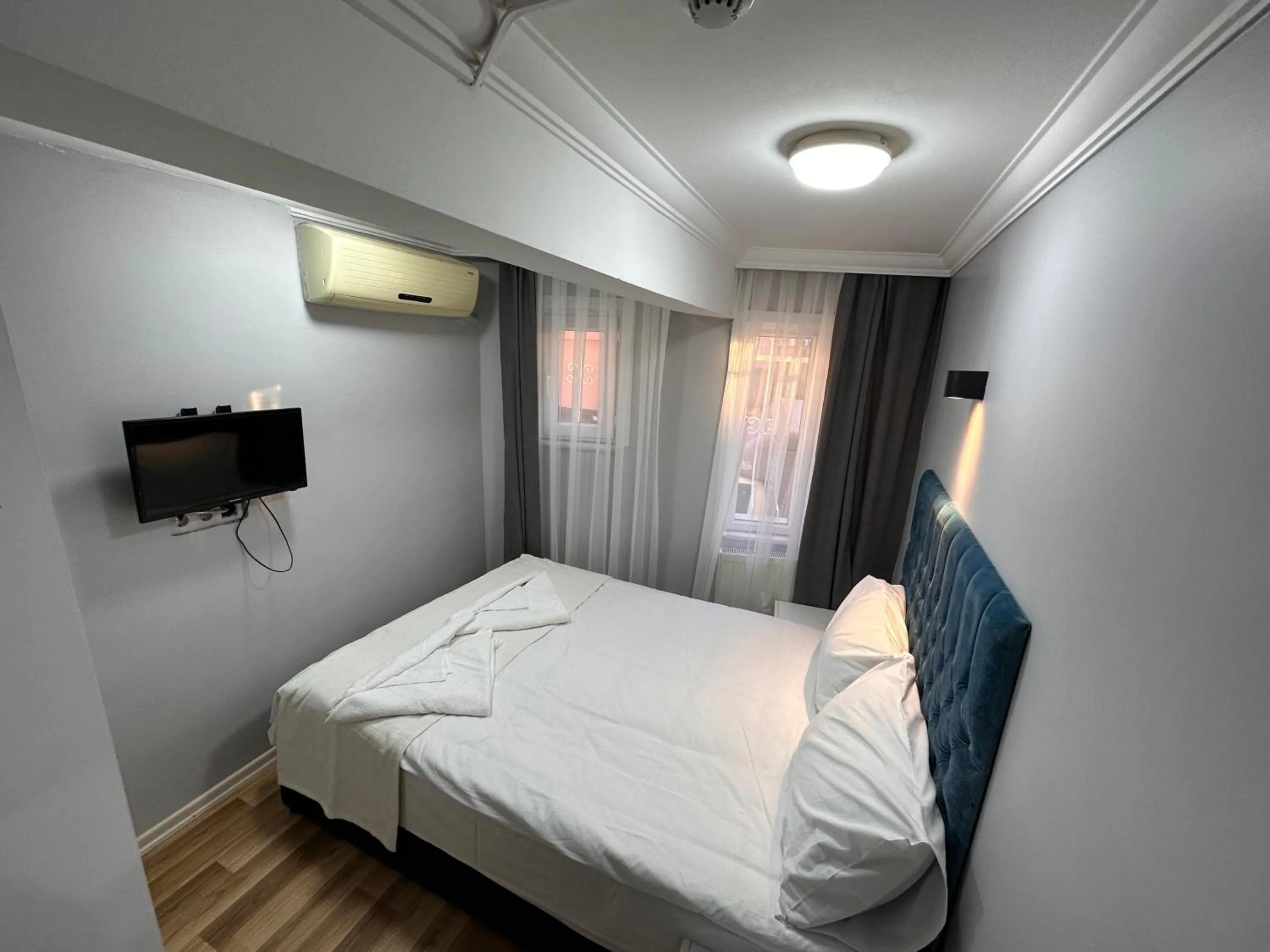 Bed in Asparagus HOTEL & SUITES OLD CITY