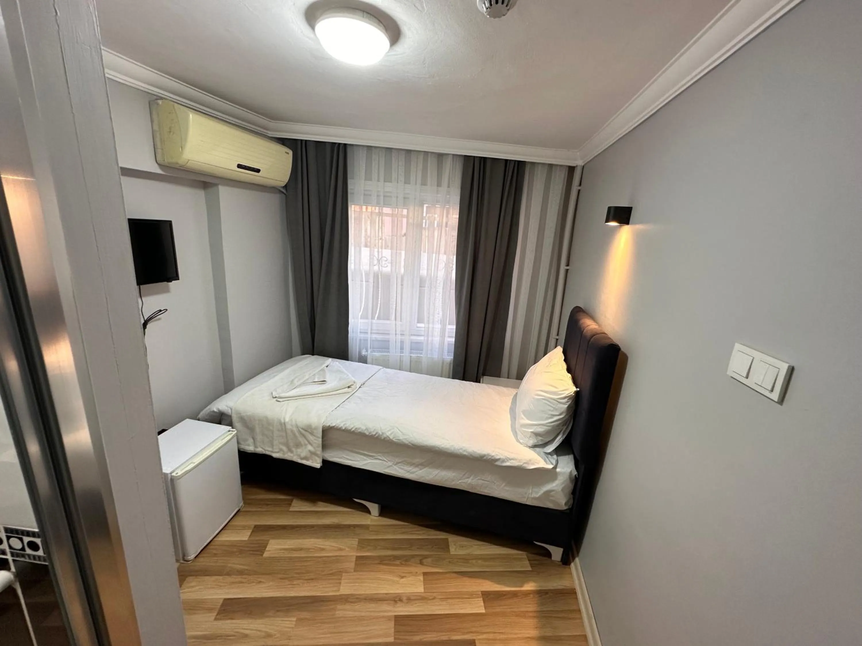 Bed in Asparagus HOTEL & SUITES OLD CITY