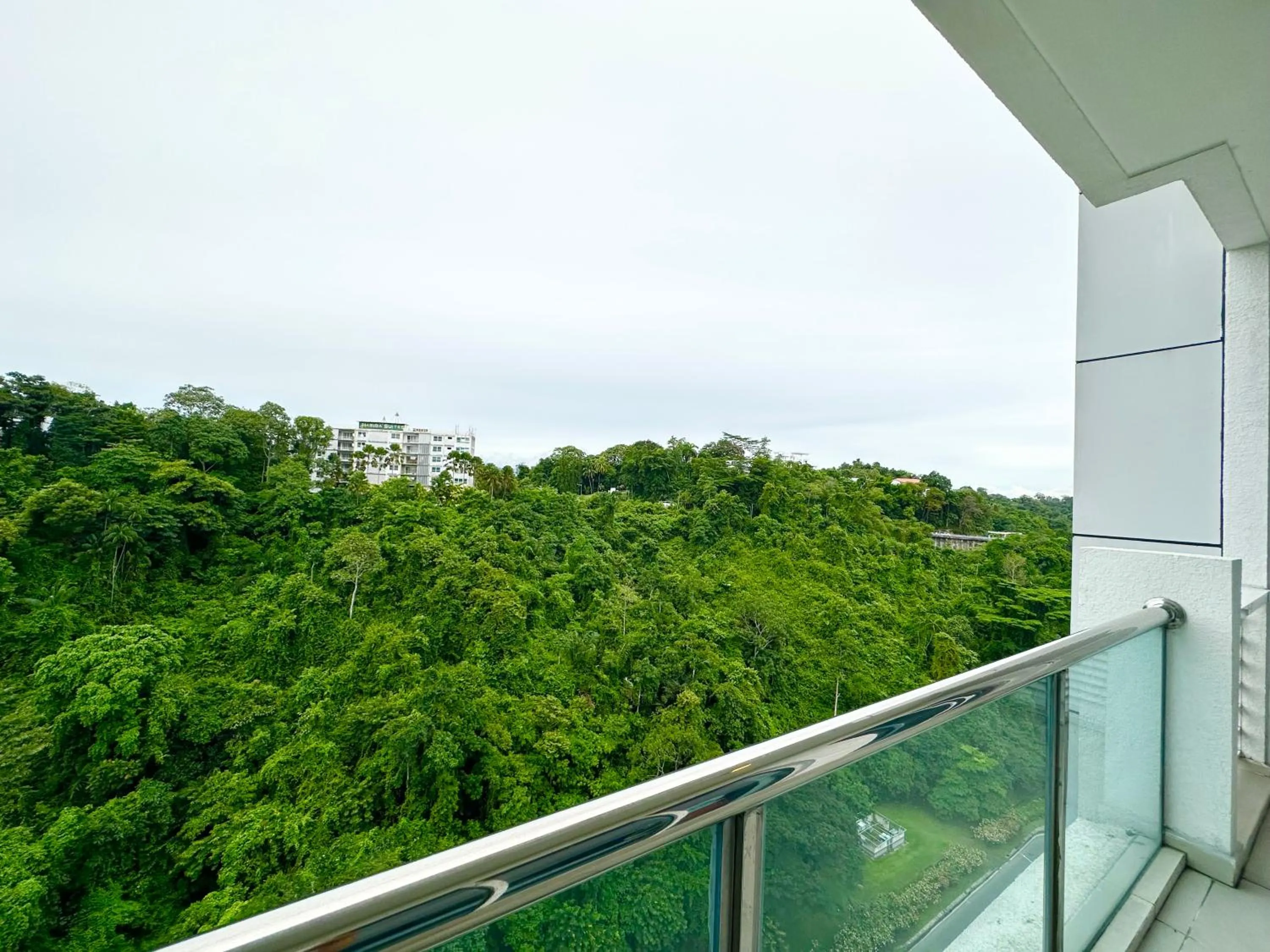 Day in M Centro City Centre @ Gaya Street by Sunset Seaview Vacation Condos