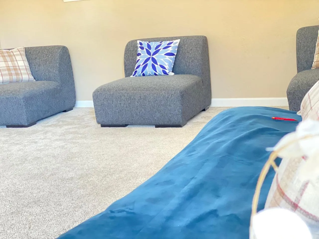 Seating area in WHOLE Family - Edison