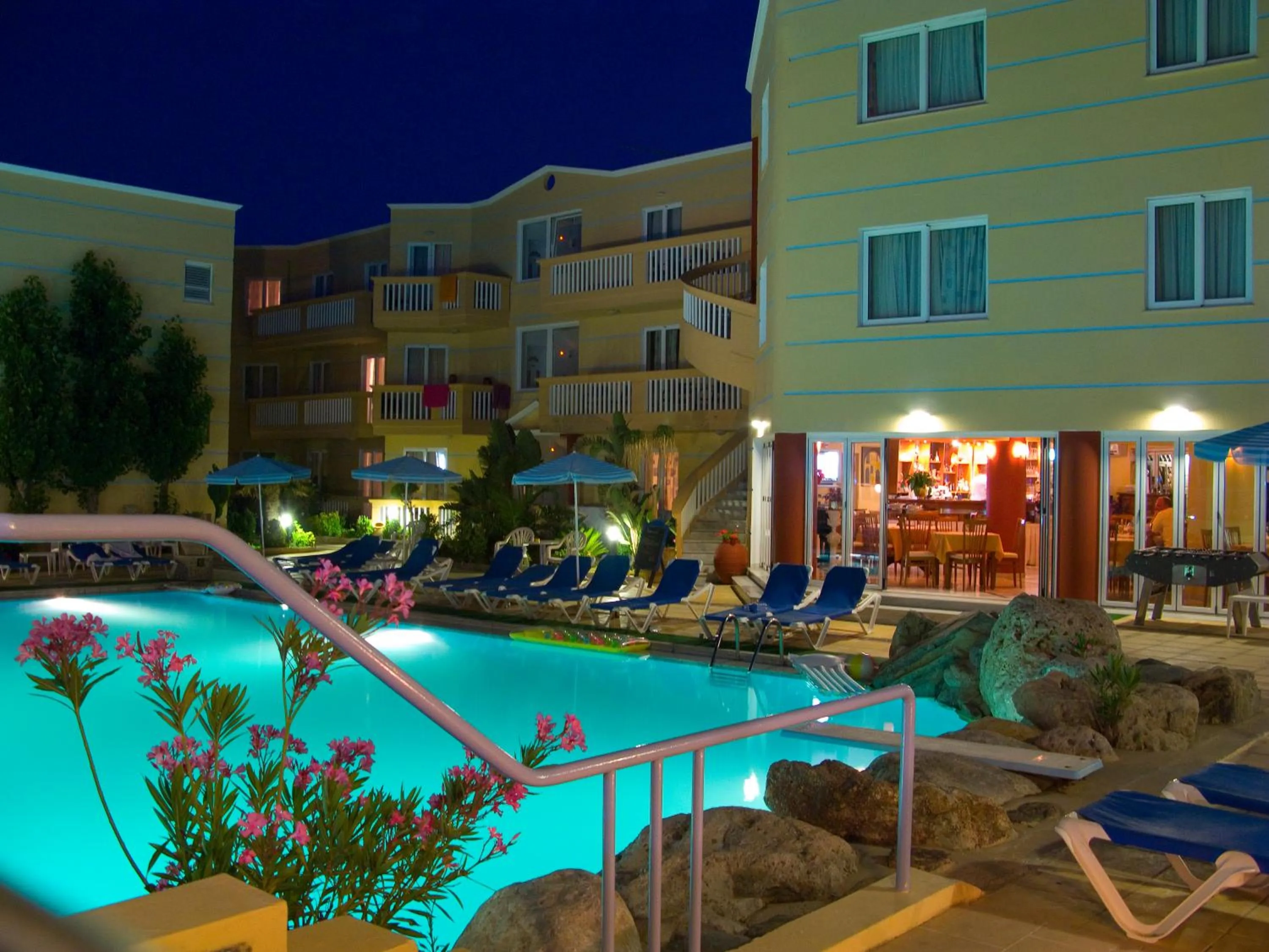 Evening entertainment in Futura Hotel