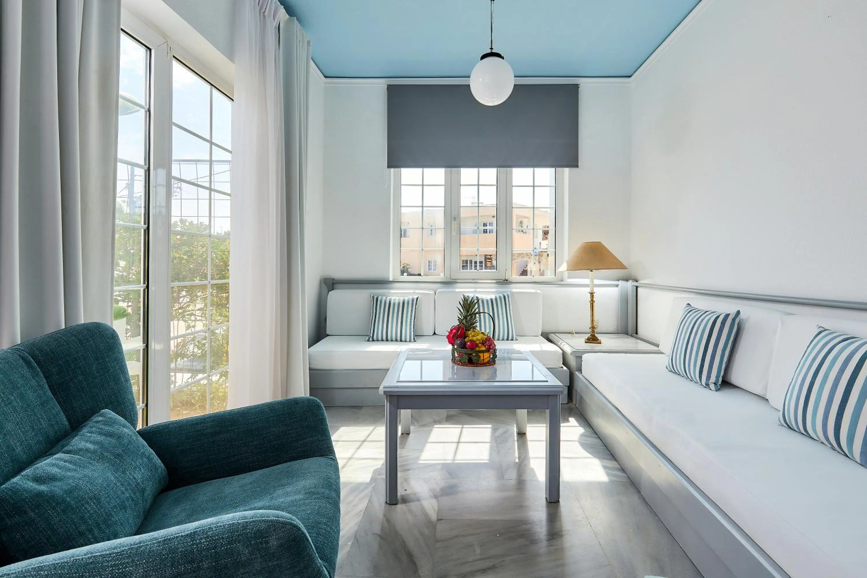 Seating area in Futura Hotel