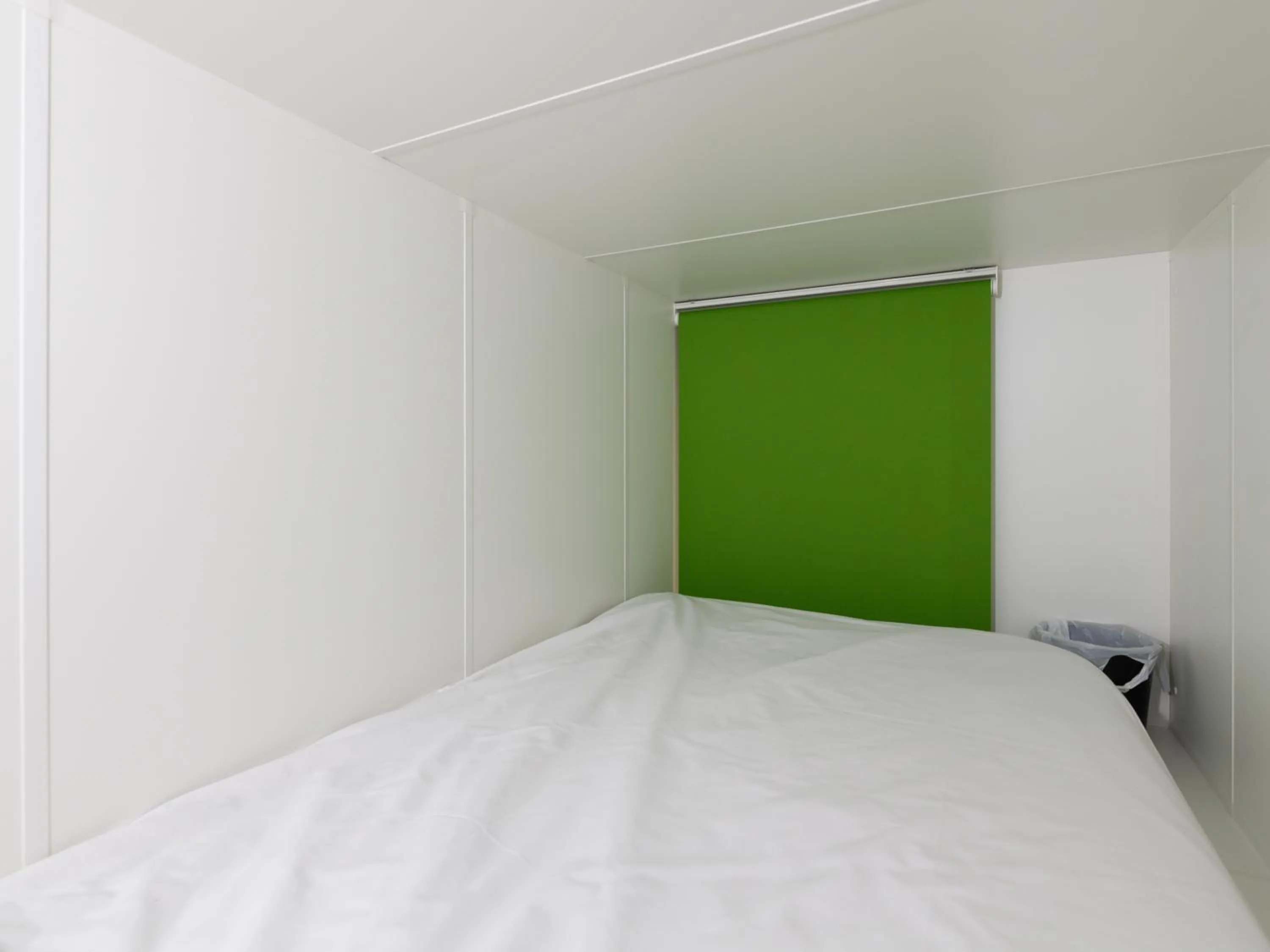 Bed in カプセルイン笠懸 男性専用 Capsule Inn Kasakake Male Only