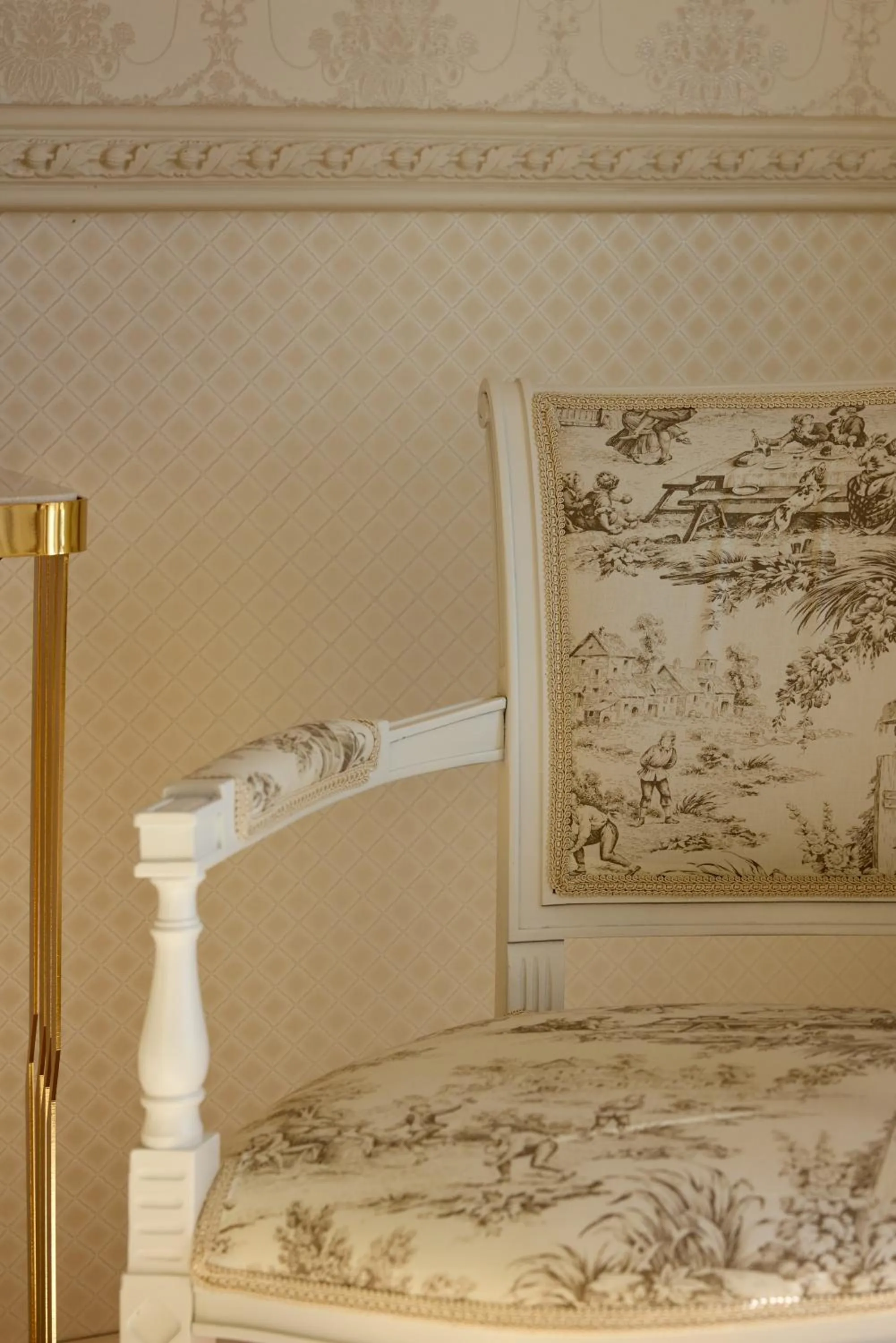 Photo of the whole room in Mediterranean Palace