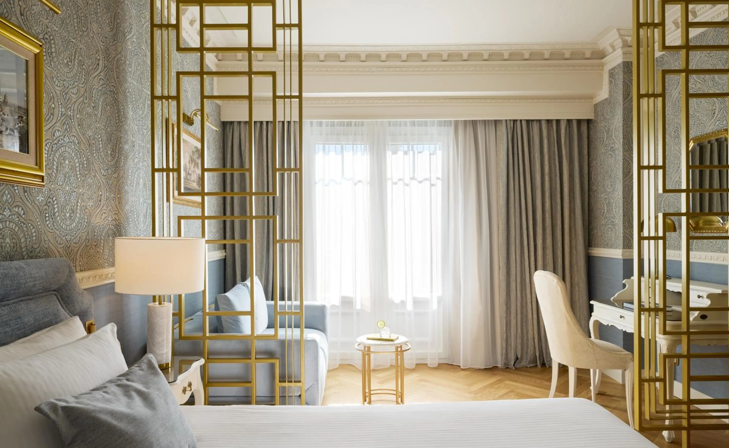 Photo of the whole room, Bed in Mediterranean Palace