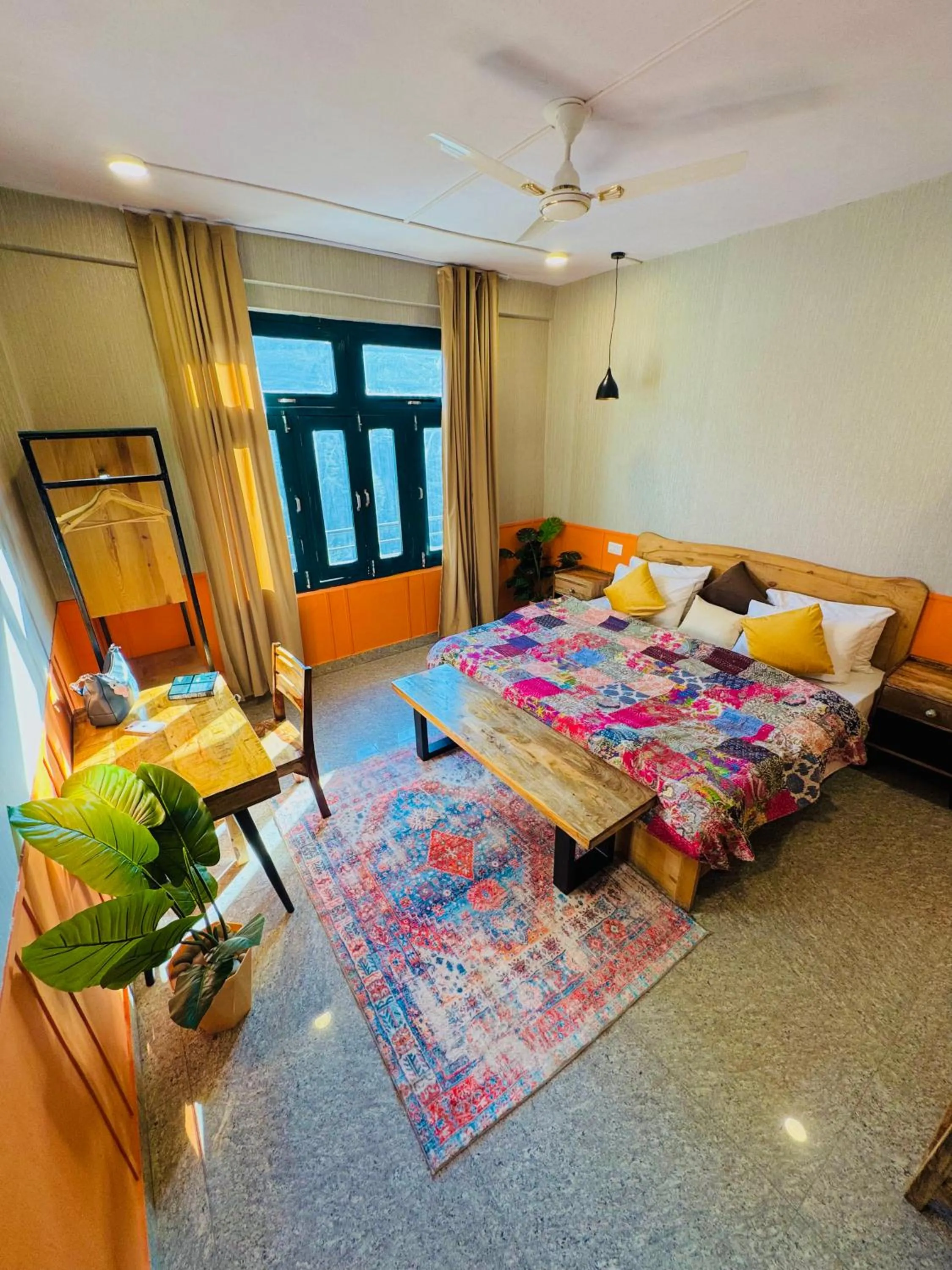 View (from property/room), Bed in Kasol Hostel