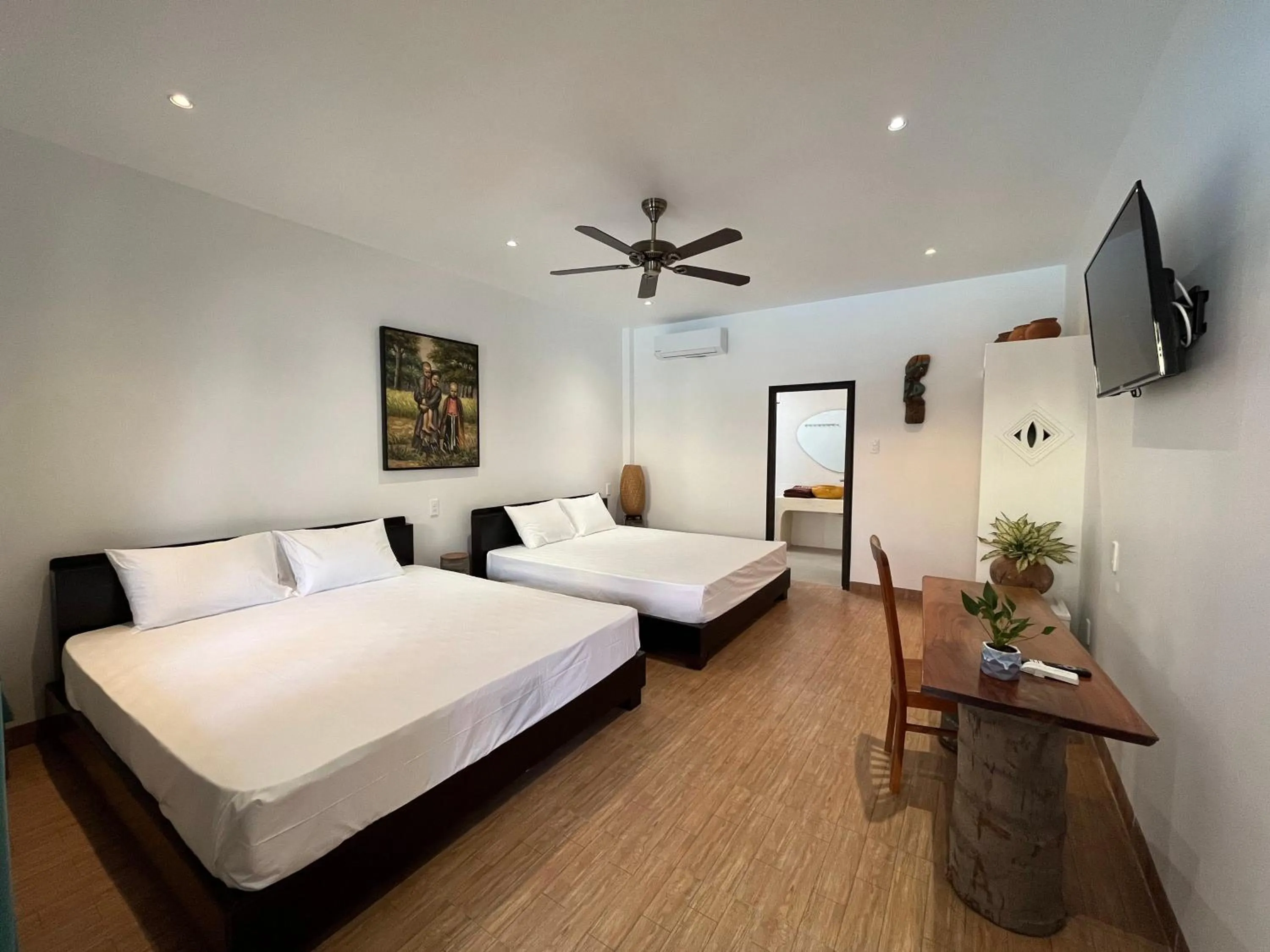 Bed in Mi Nhon Em Hotel Muine