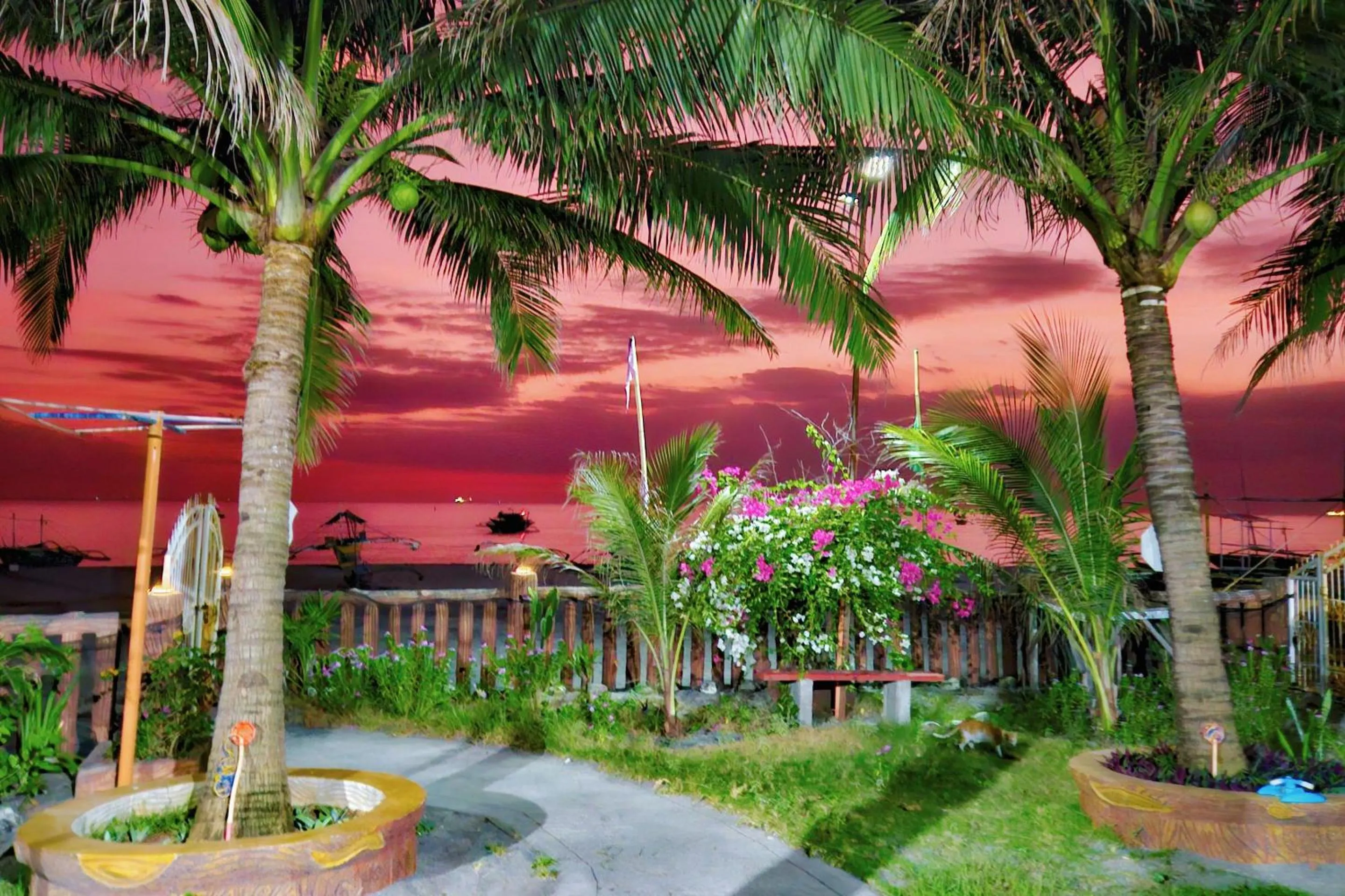 Crystal Shores Beach Resort powered by Cocotel