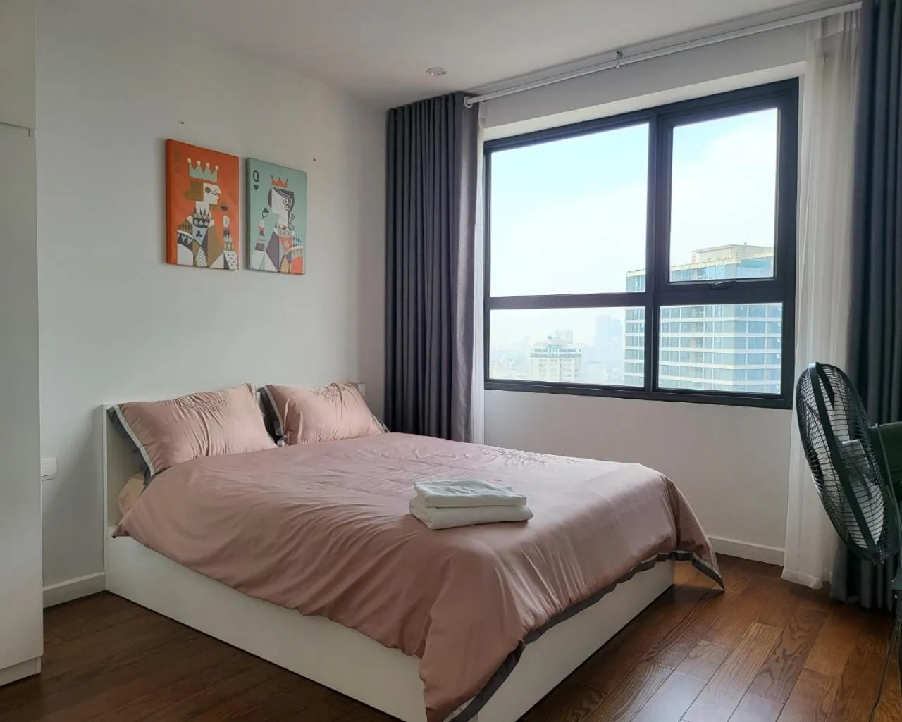 Bed in Vinhomes D'Capital - 119 Trần Duy Hưng-Trung Hoà-Cầu Giấy