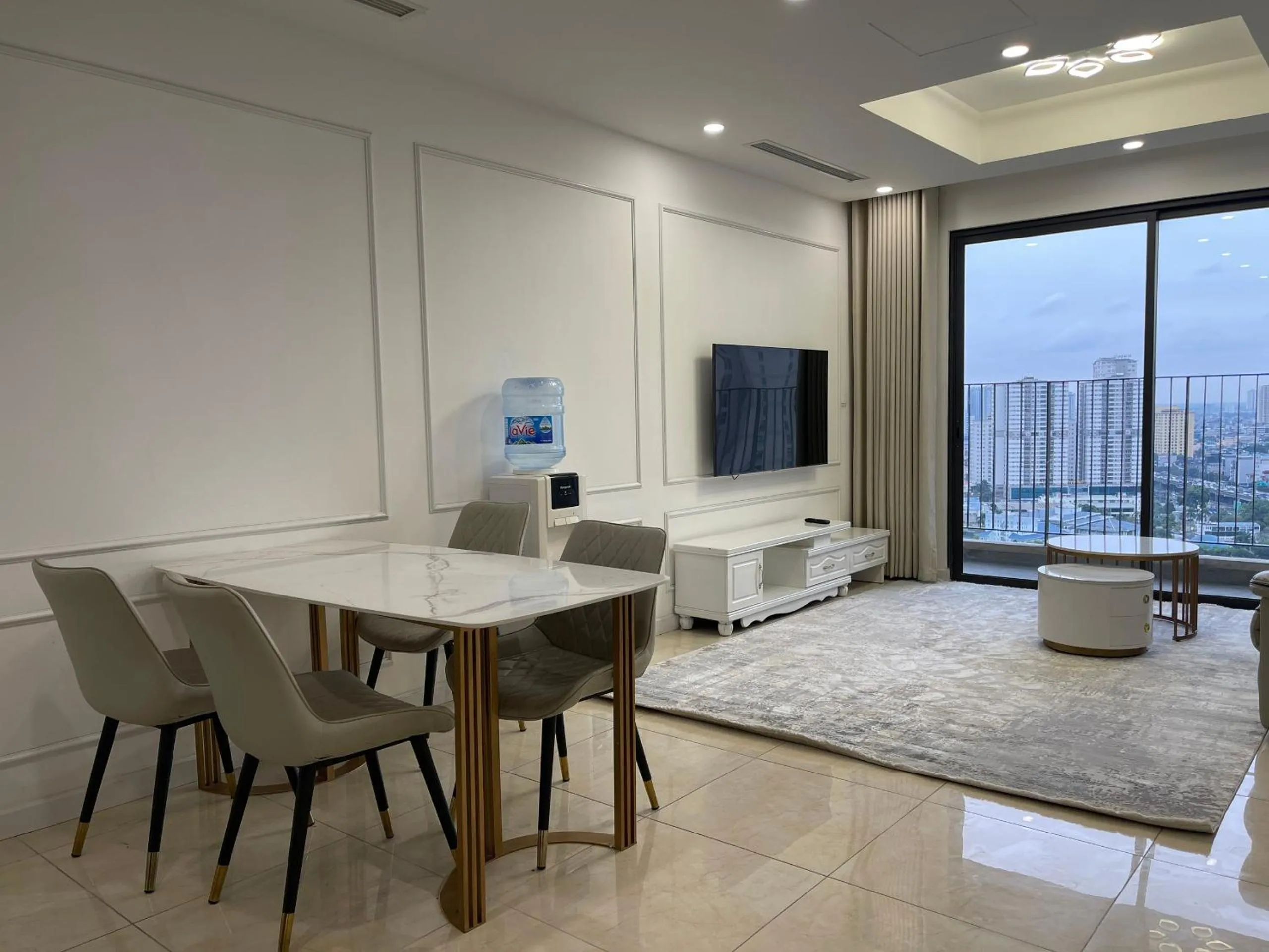 Vinhomes D'Capital - 119 Trần Duy Hưng-Trung Hoà-Cầu Giấy