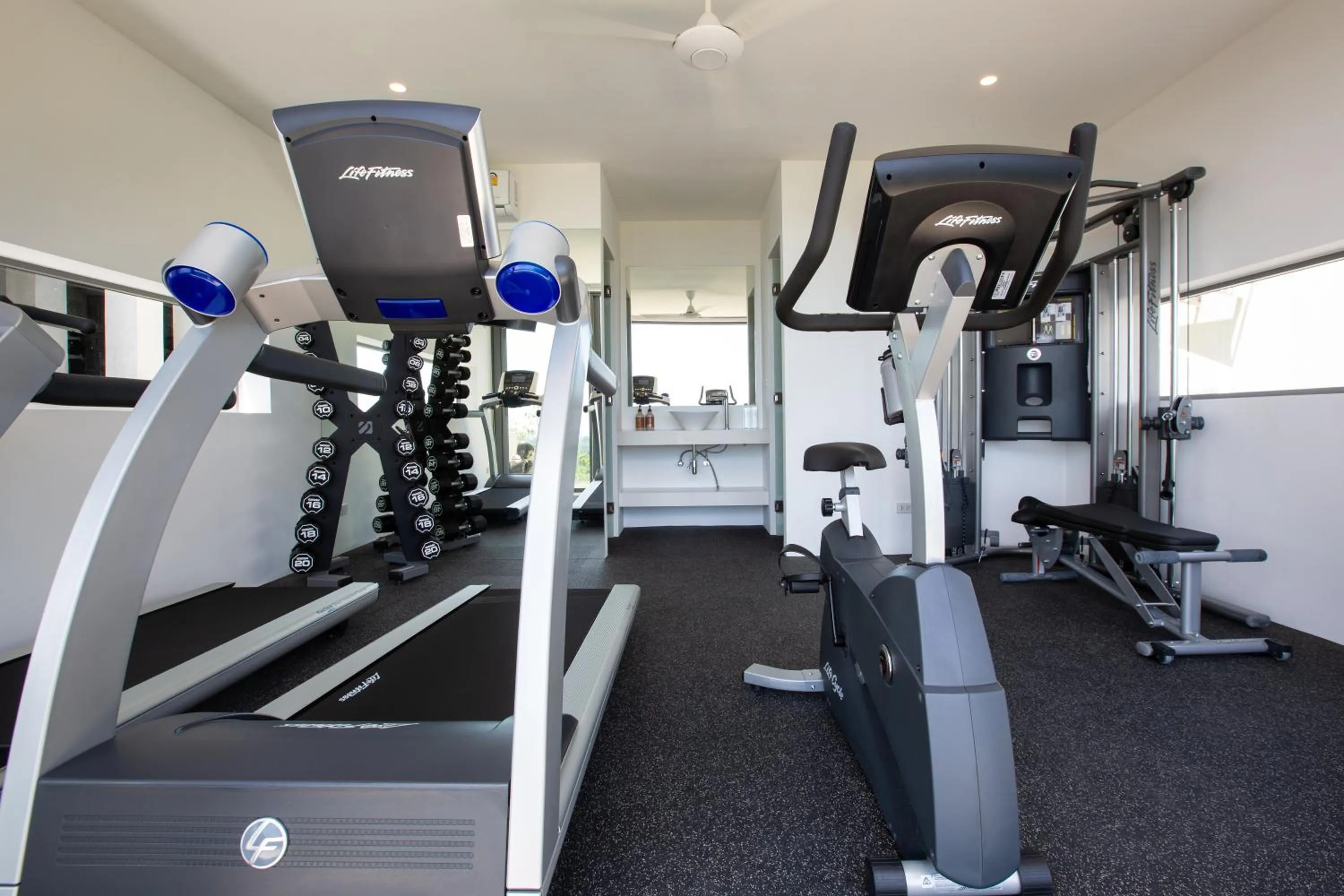 Fitness centre/facilities in Zog Villas