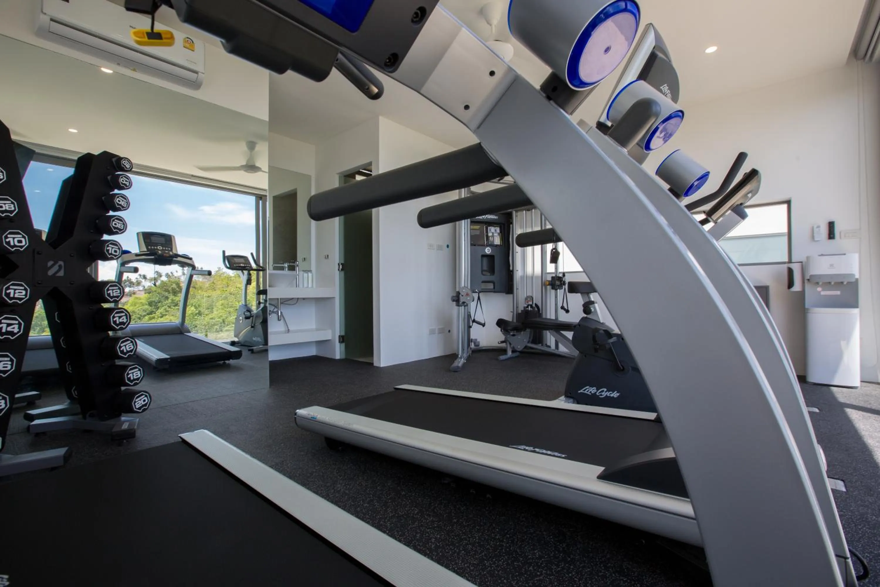 Fitness centre/facilities in Zog Villas