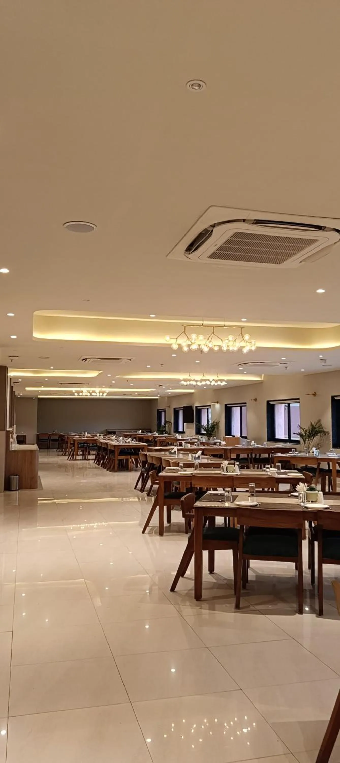 Restaurant/places to eat in Fortune Statue Of Unity, Ekta Nagar - Member ITC Hotels' Group