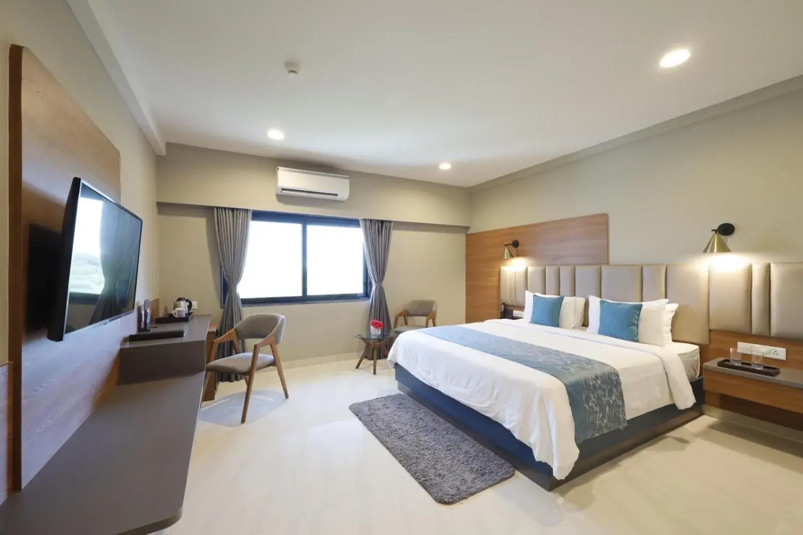 Family Room ,Complimentary Tea/Coffee session and early check in upto 2 hours ( subject to availability) in Fortune Statue Of Unity, Ekta Nagar - Member ITC Hotels' Group Family Room ,Complimentary Tea/Coffee session and early check in upto 2 hours ( subject to availability) in Fortune Statue Of Unity, Ekta Nagar - Member ITC Hotels' Group