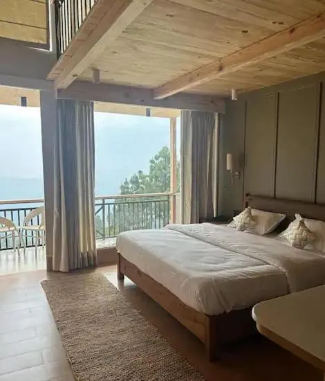 Bedroom, Bed in The Lanswood Estate