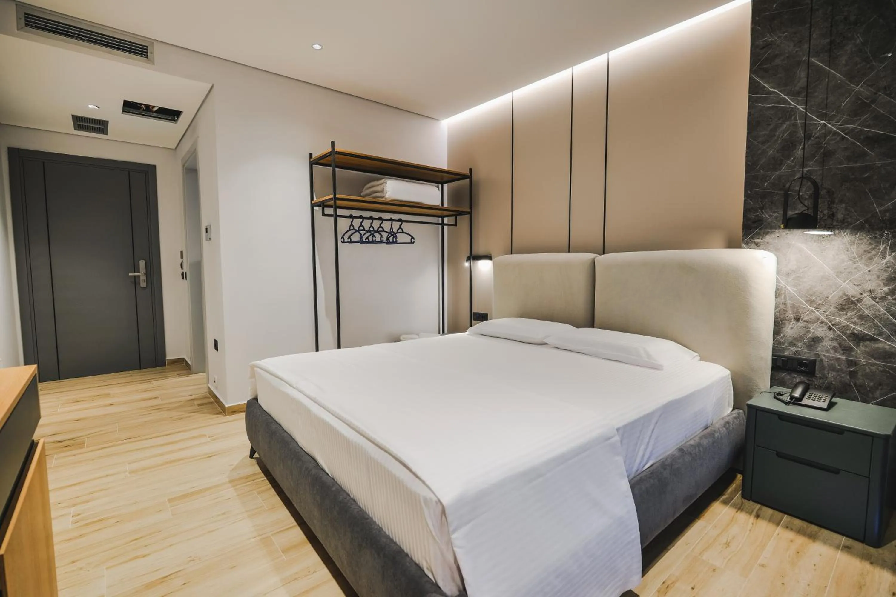 Bedroom, Bed in Ori Mare Hotel