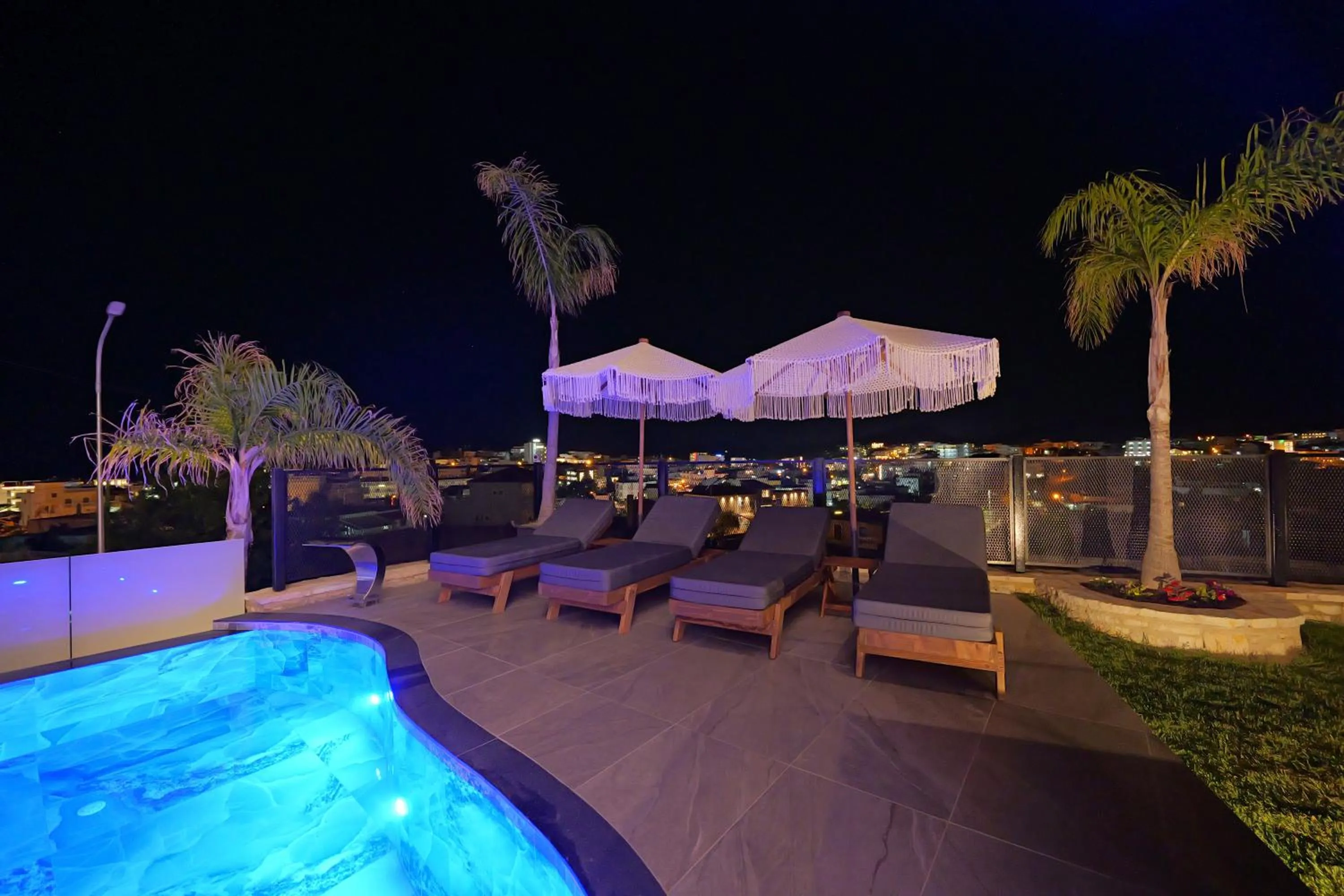 Night in Ori Mare Hotel