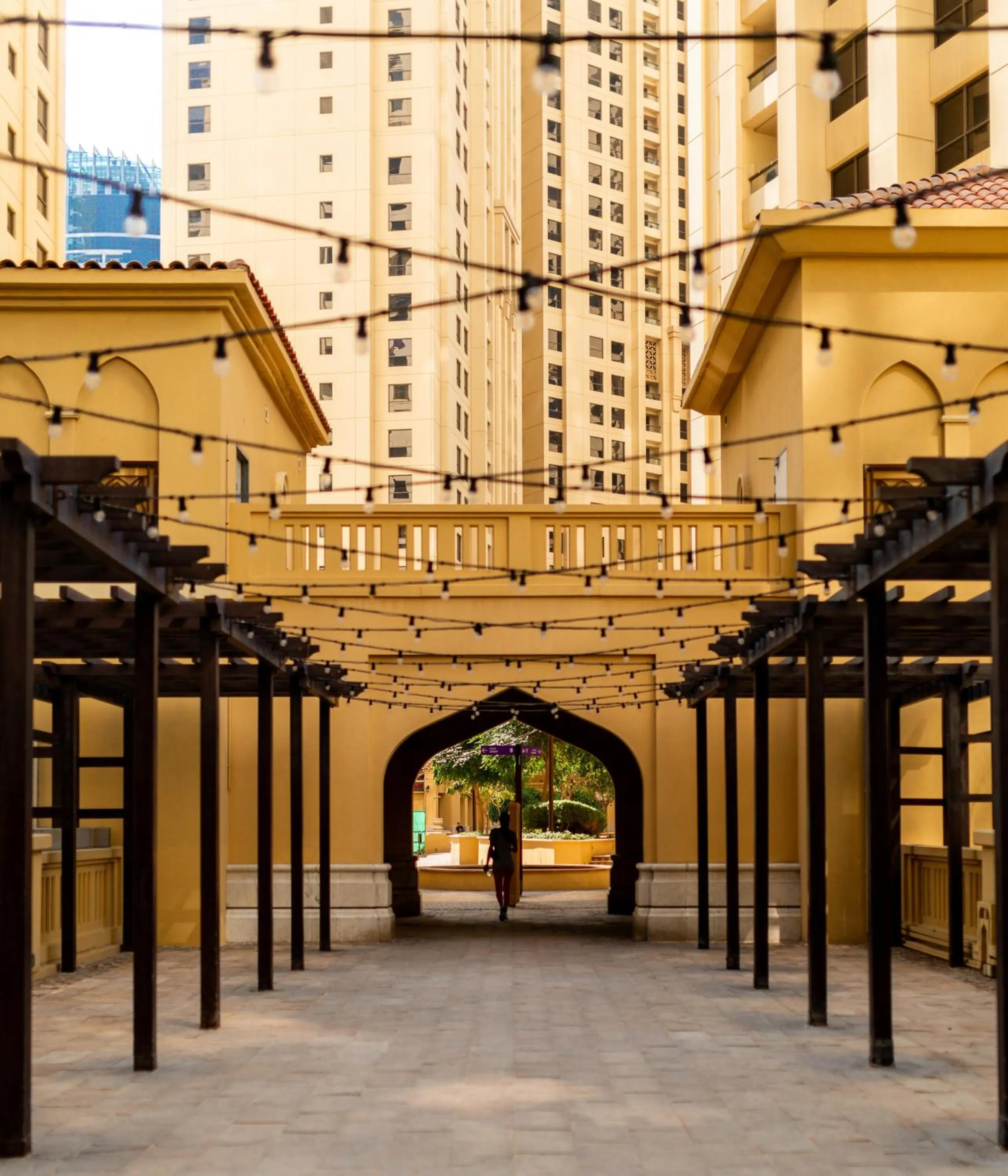 Property building in Happy ACADEMIA JBR