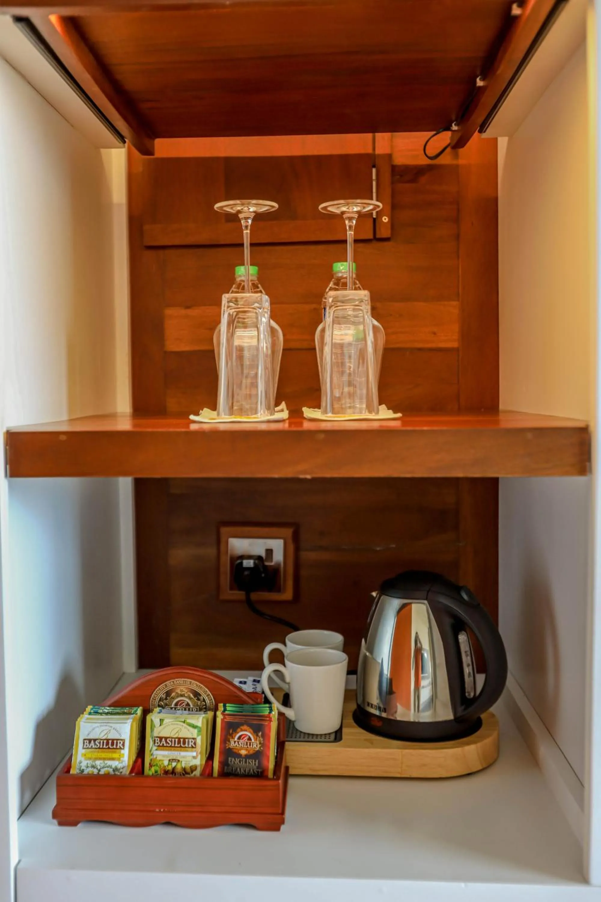 Coffee/tea facilities in Grand Serendib Hotel