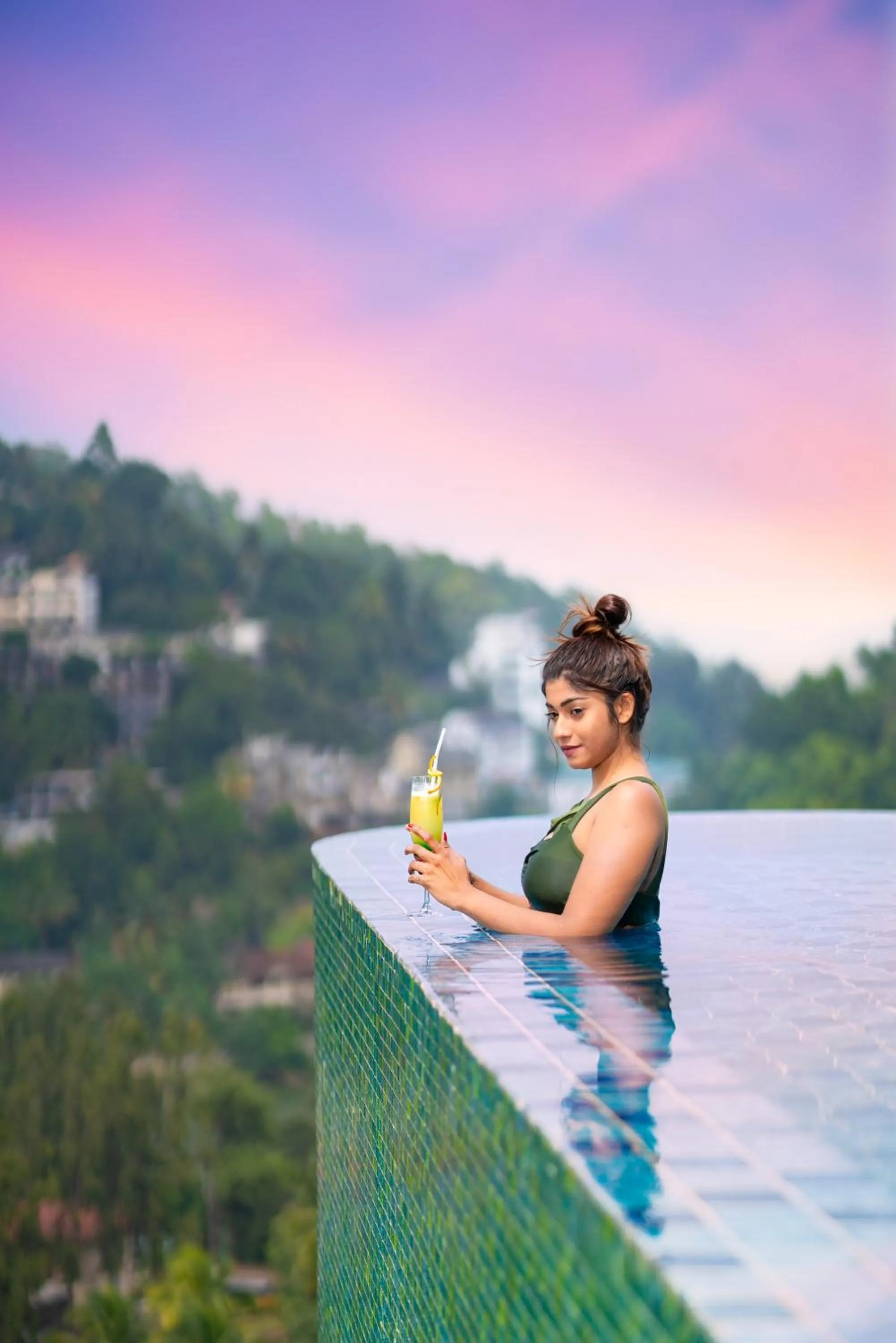 Pool view in Grand Serendib Hotel