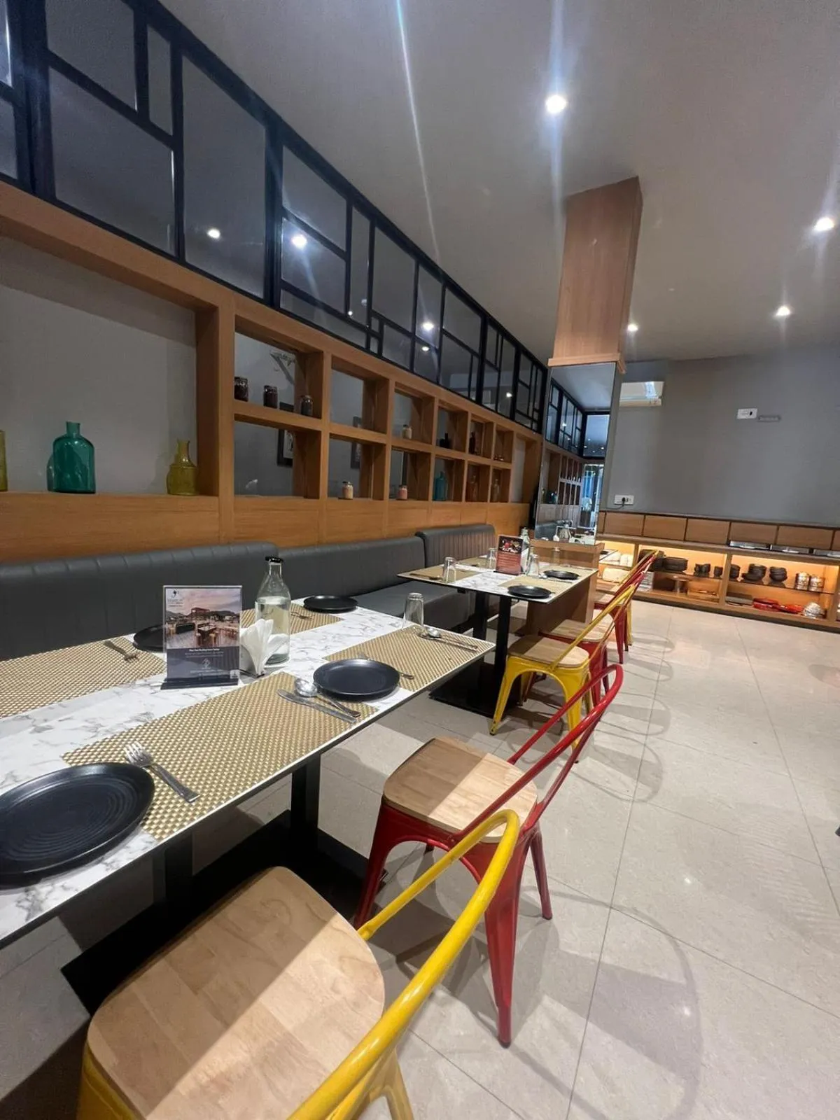 Restaurant/places to eat in Sparrow Hotel Managed by Siara Sariska Alwar