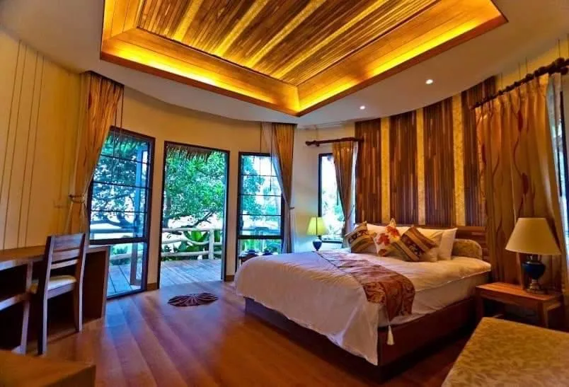 Photo of the whole room, Bed in Better View Koh Yao Yai