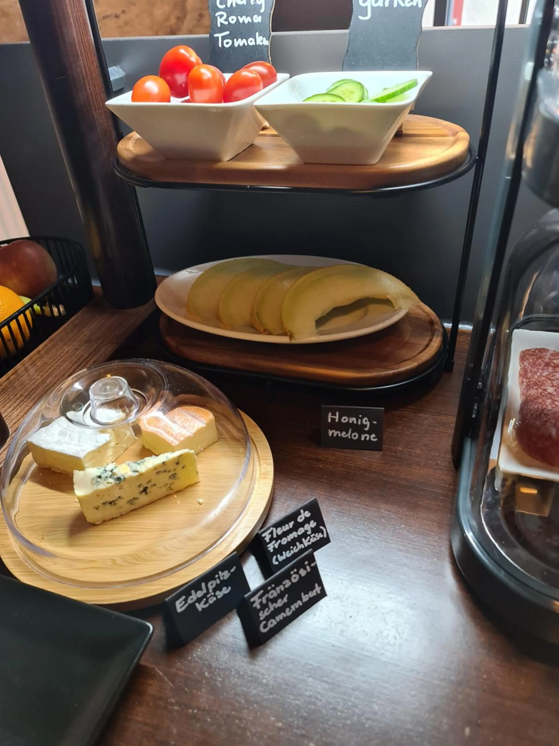 Breakfast in Hotel b&b altes hinterhäusel