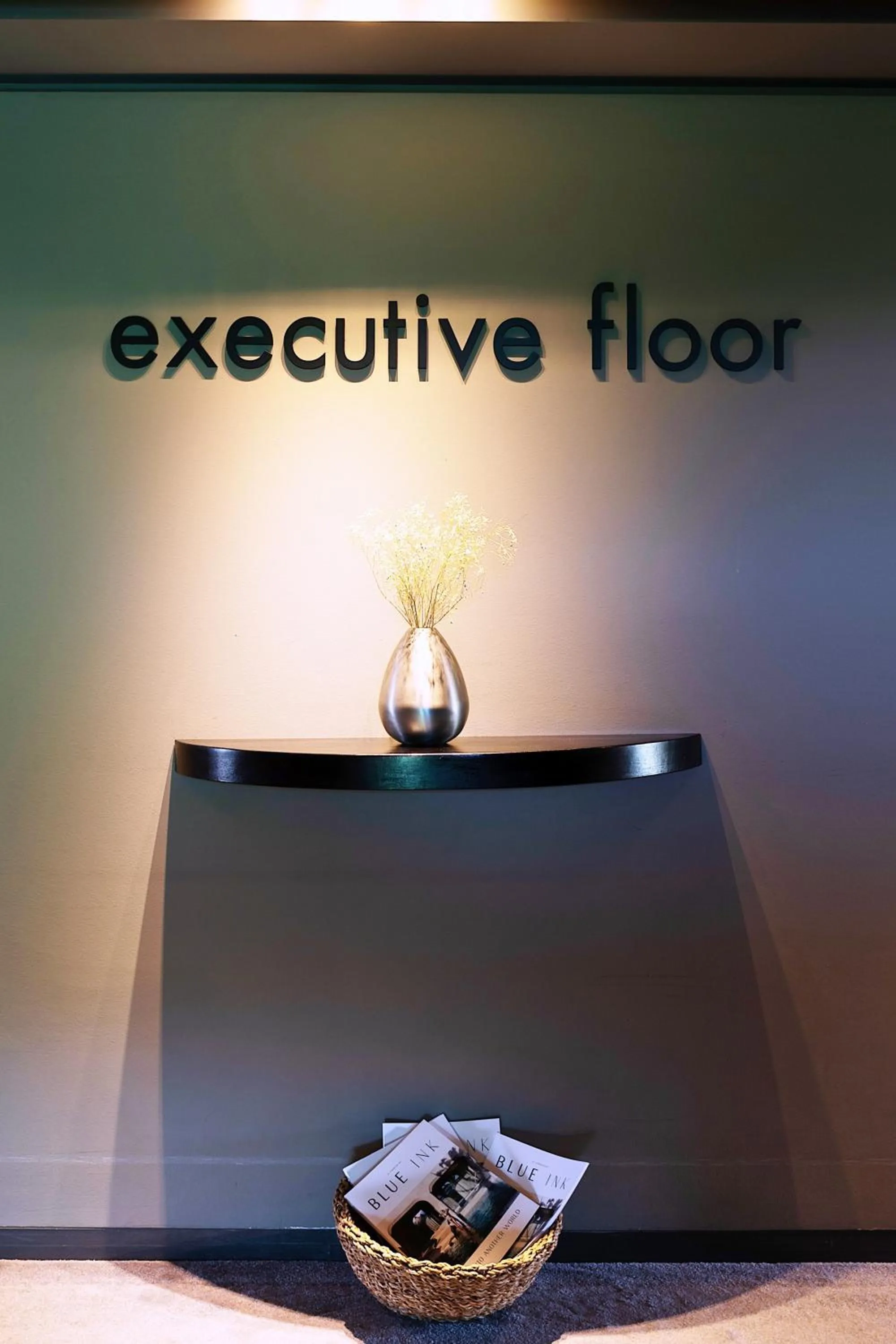 Property logo or sign in Life Gallery Athens