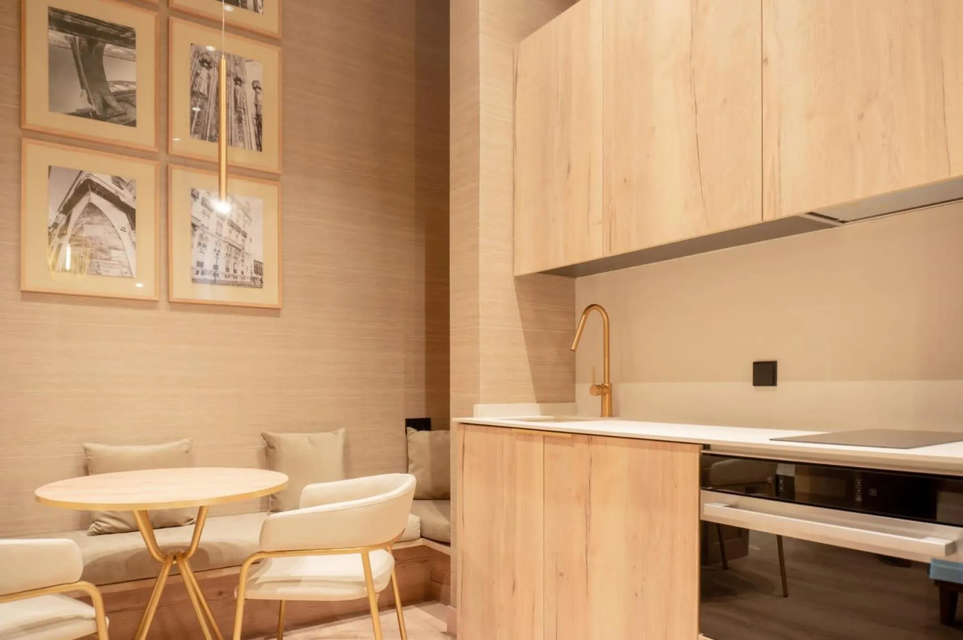 Coffee/tea facilities in The Valentia Corretgería