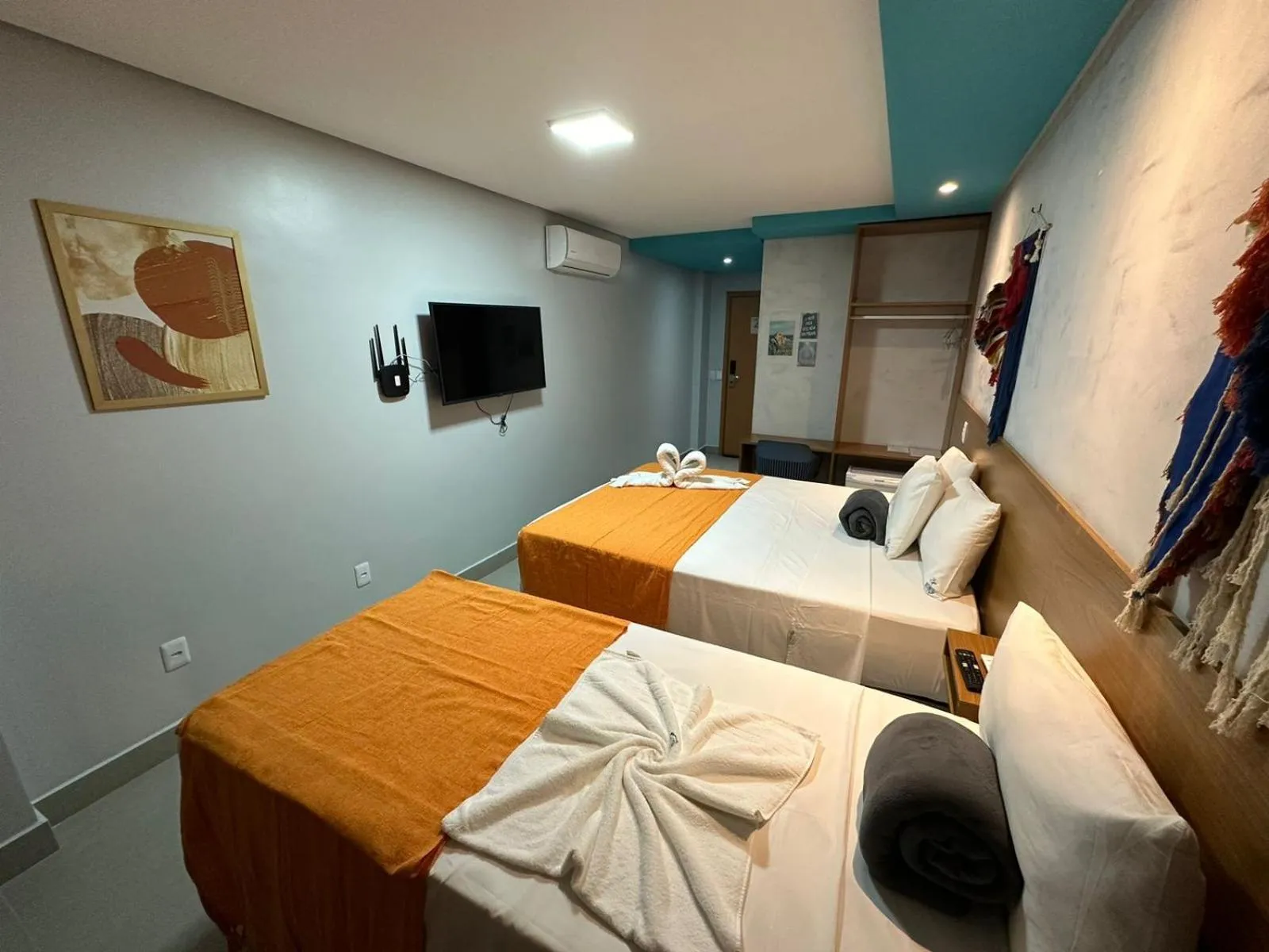 Photo of the whole room, Bed in Pousada Atlantic