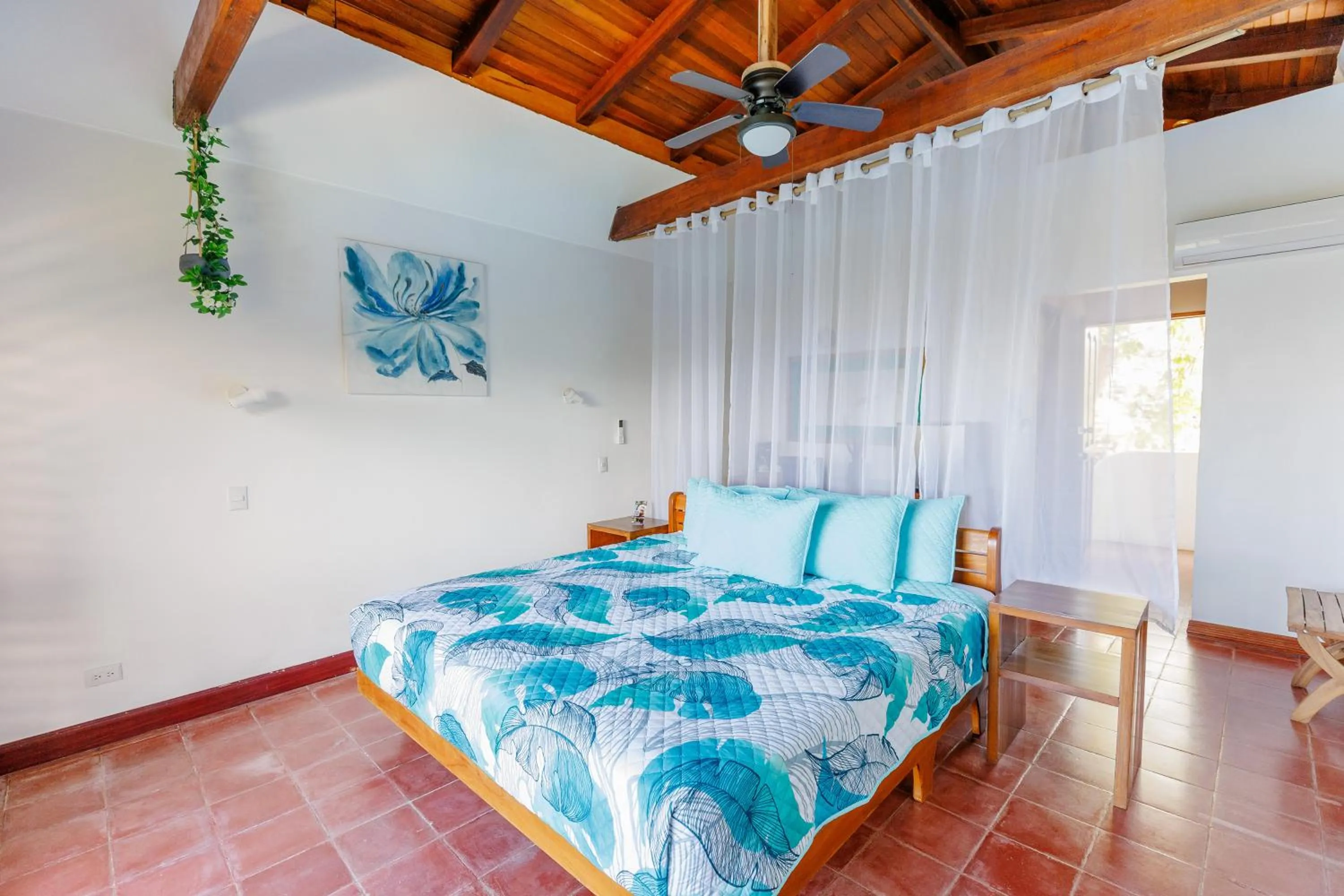 Bed in Hotel Planeta Sano