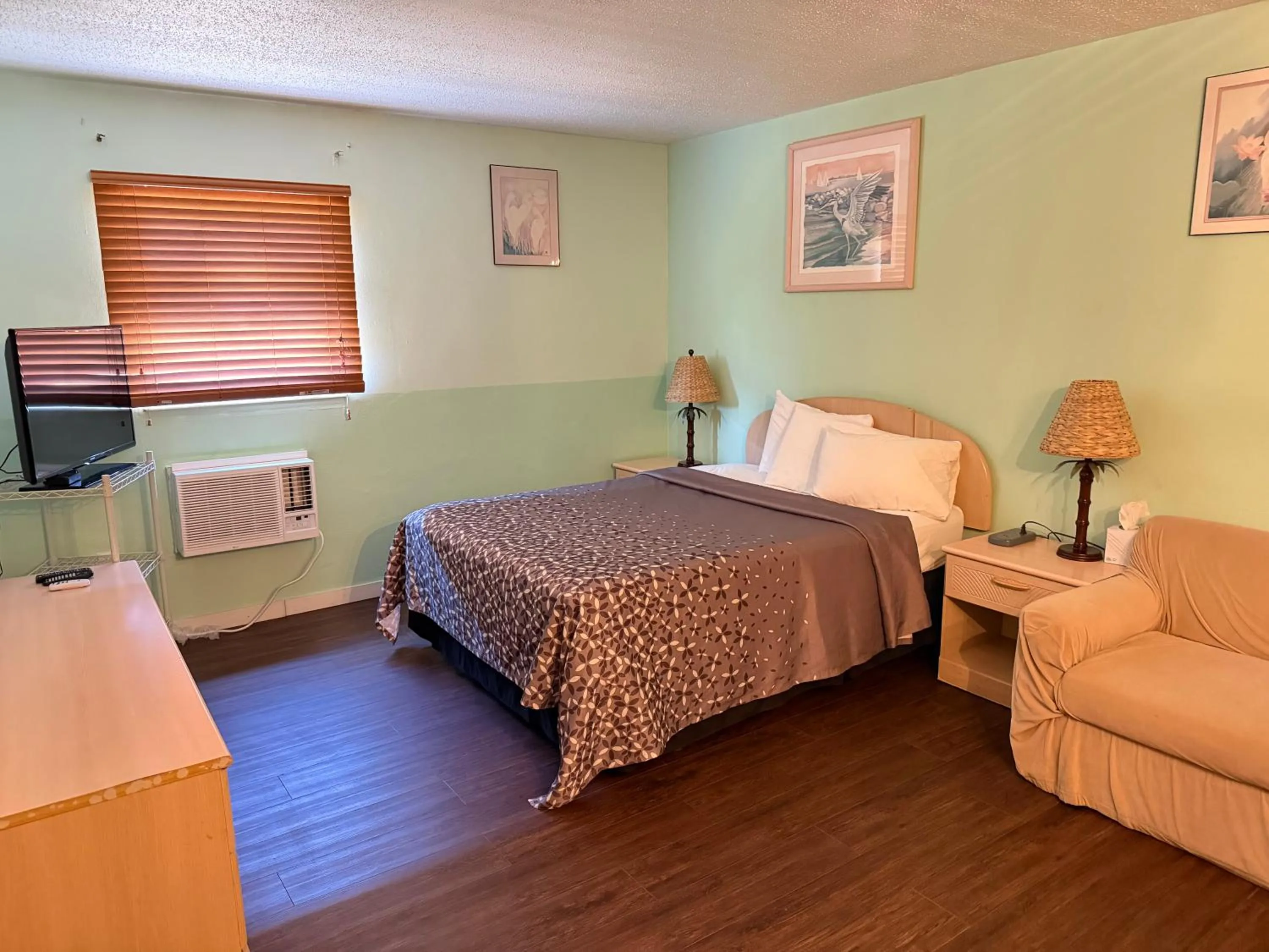 Bed in THE FLORIDIAN INN