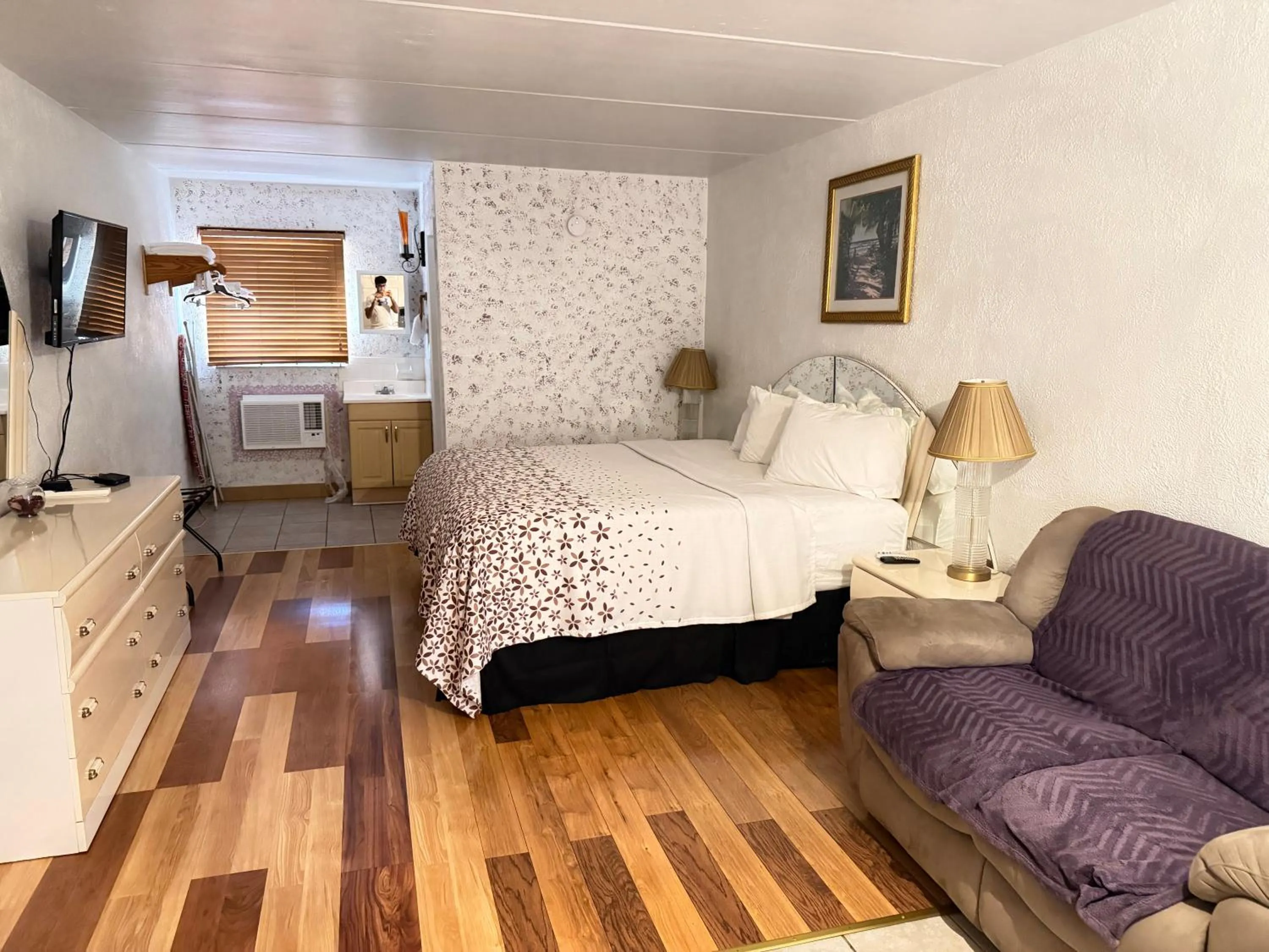 Bed in THE FLORIDIAN INN