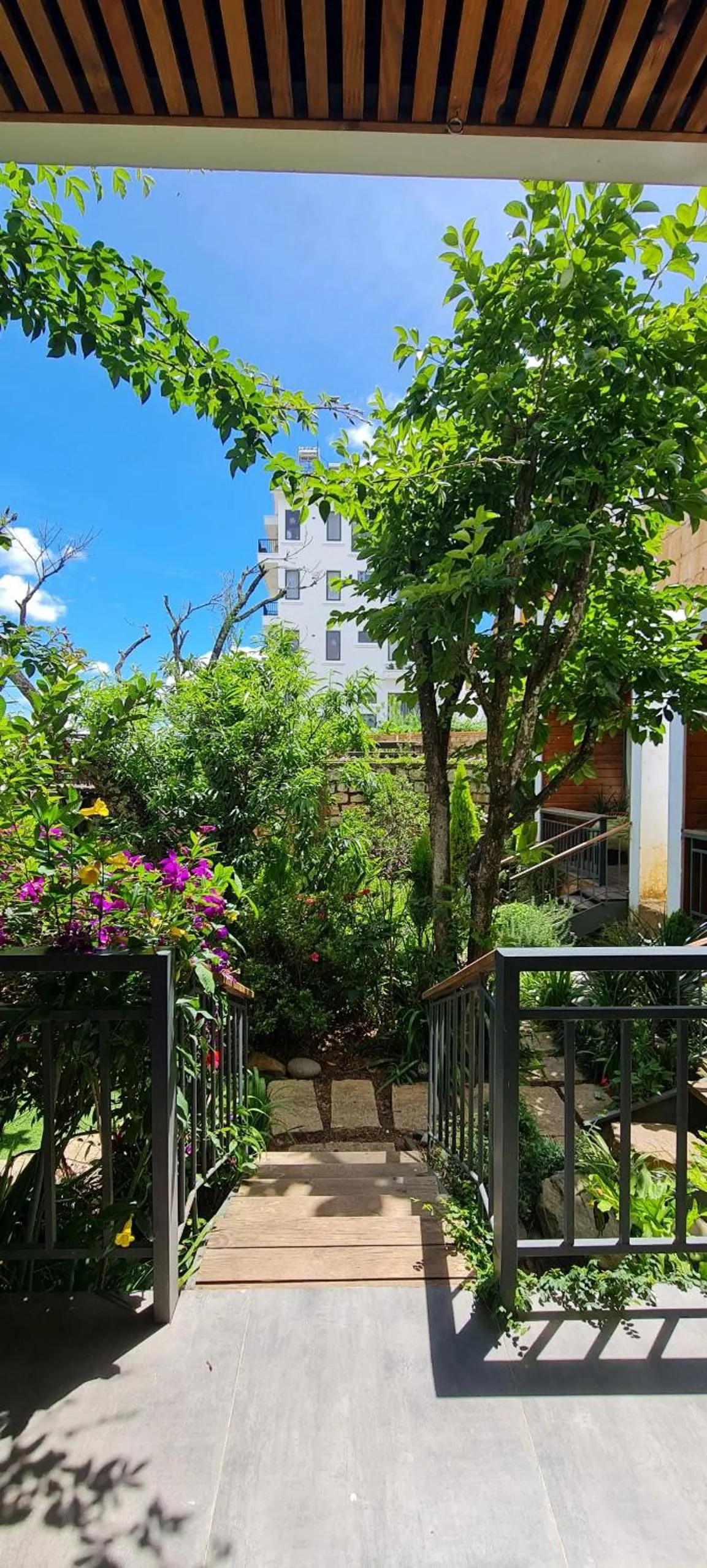 Day in Nhà Sói Homestay Da Lat