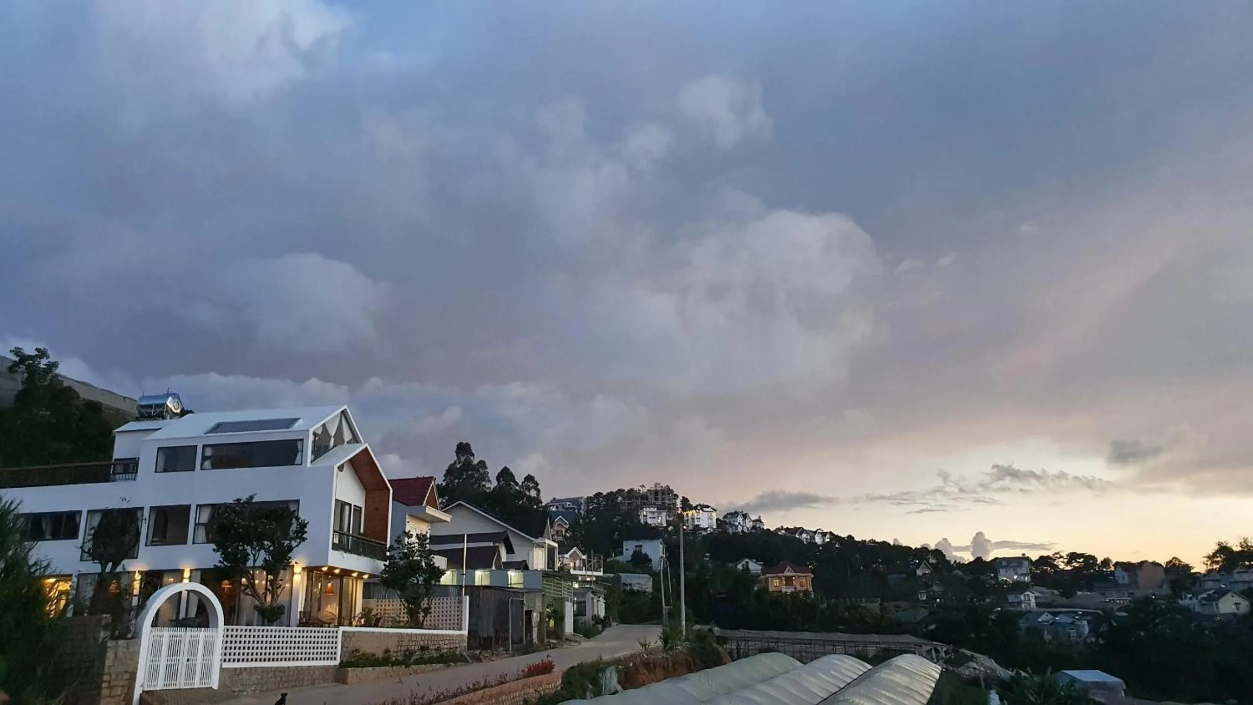 Day in Nhà Sói Homestay Da Lat