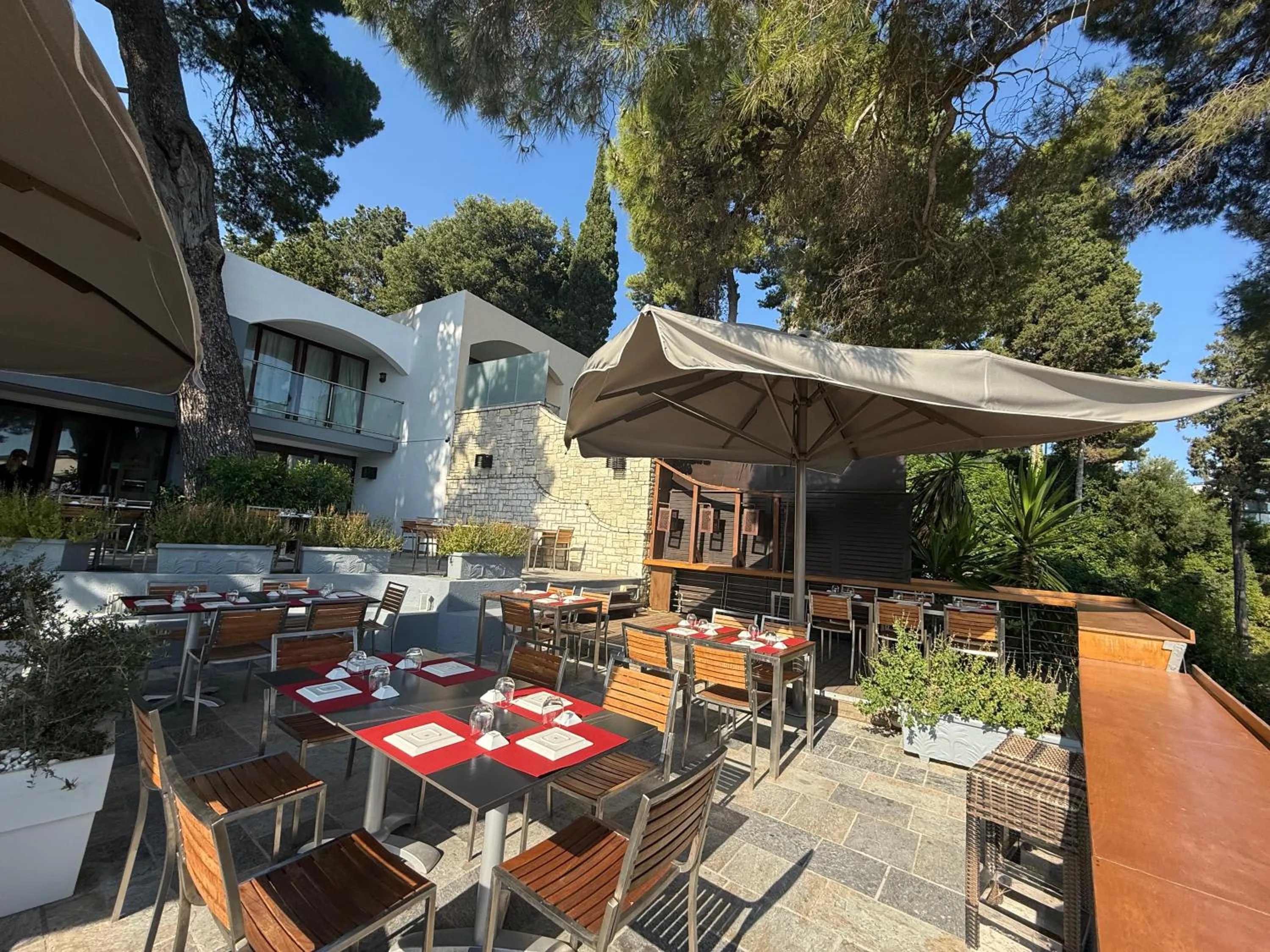 Restaurant/places to eat in Corfu Holiday Palace