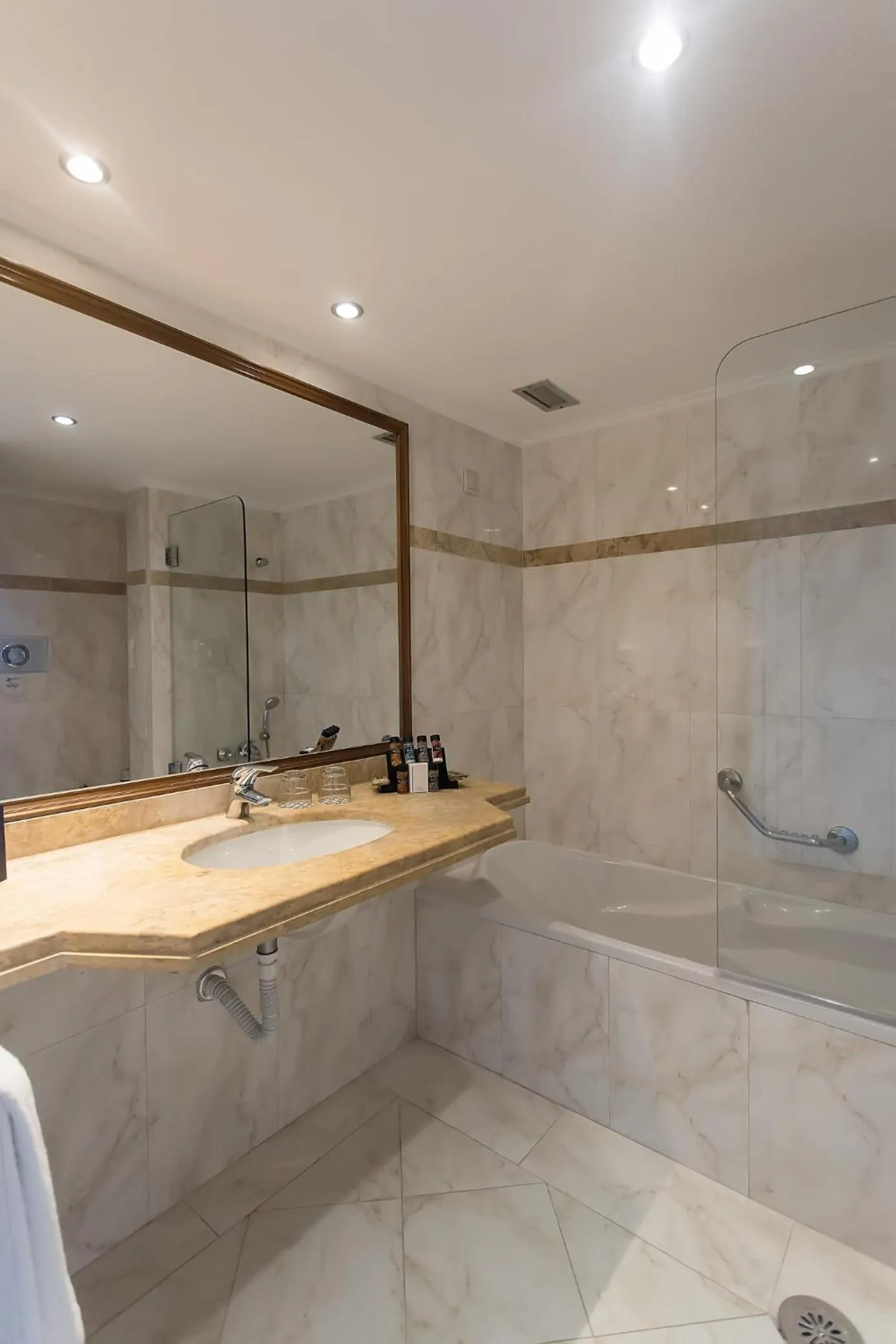 Bathroom in Corfu Holiday Palace