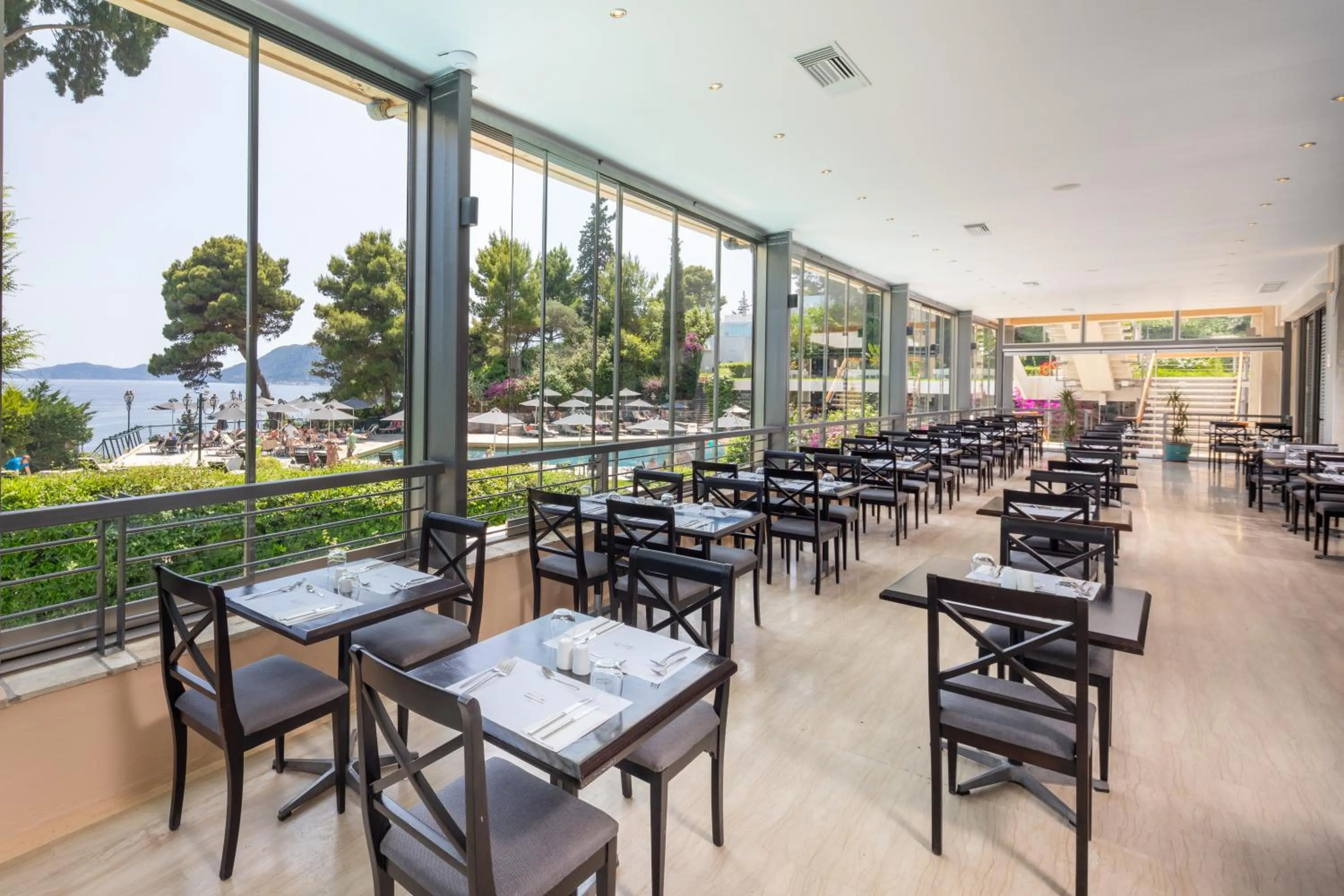 Restaurant/places to eat in Corfu Holiday Palace