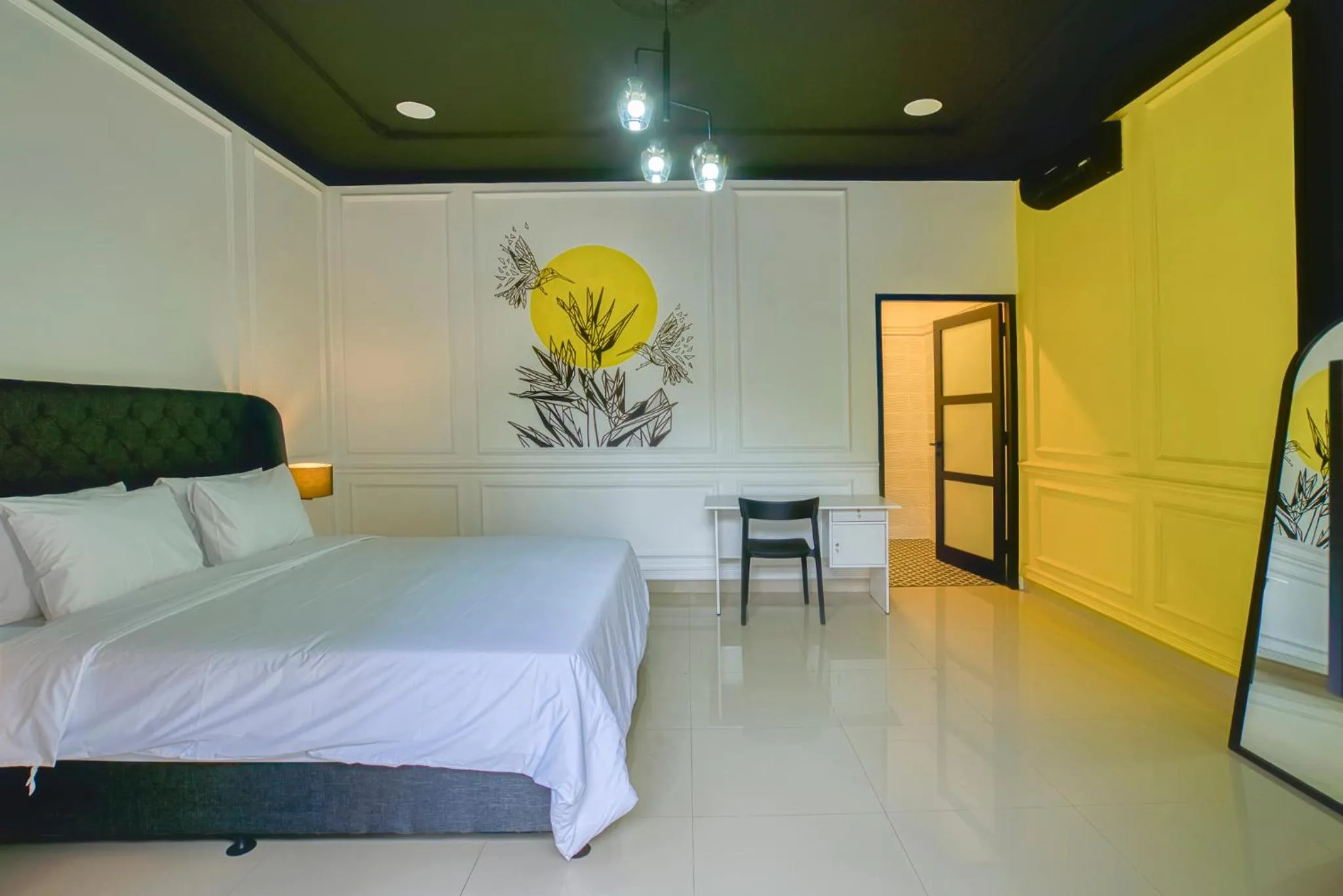 Bedroom, Bed in Villa Canberra - Seminyak