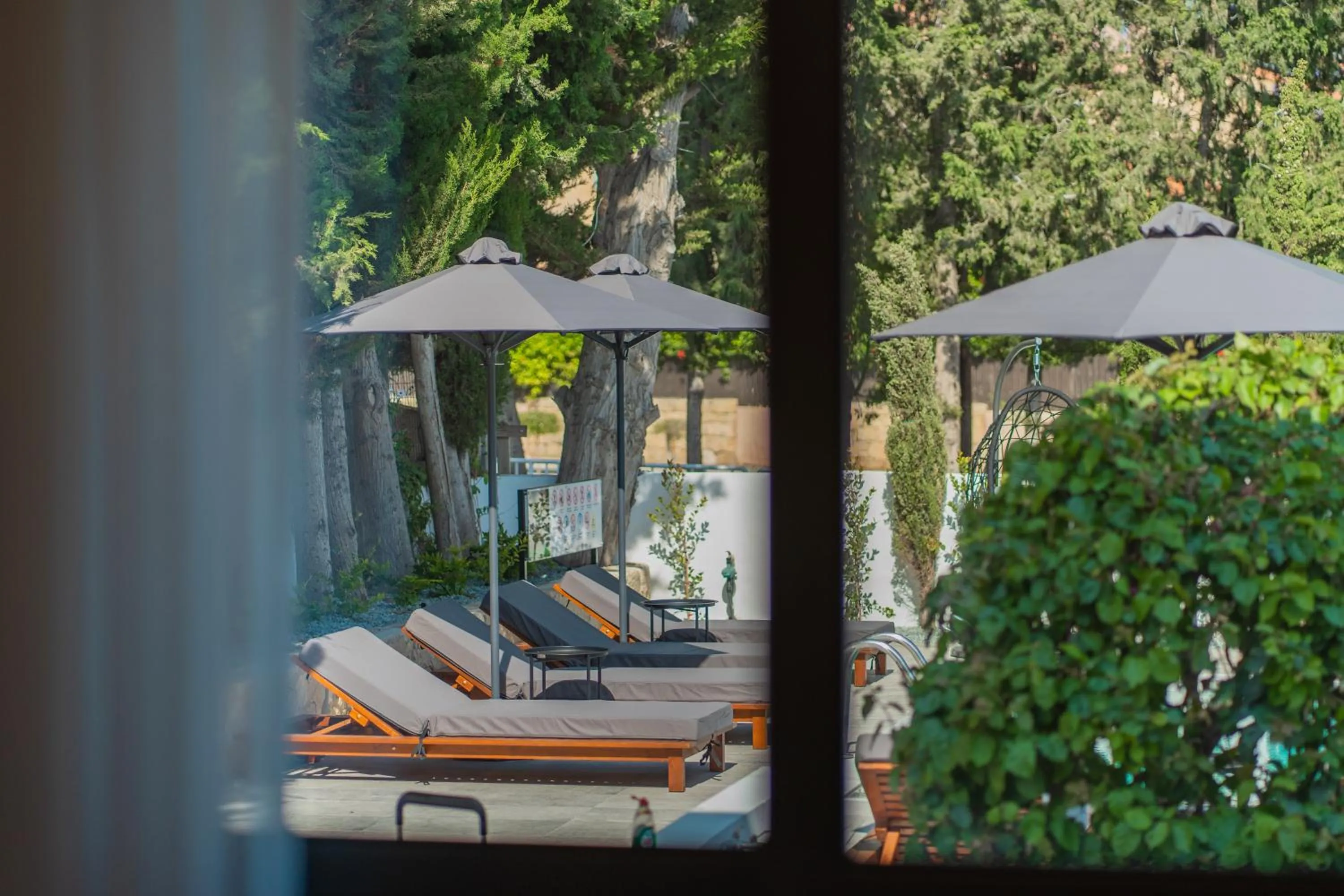 Pool view in Silver Park