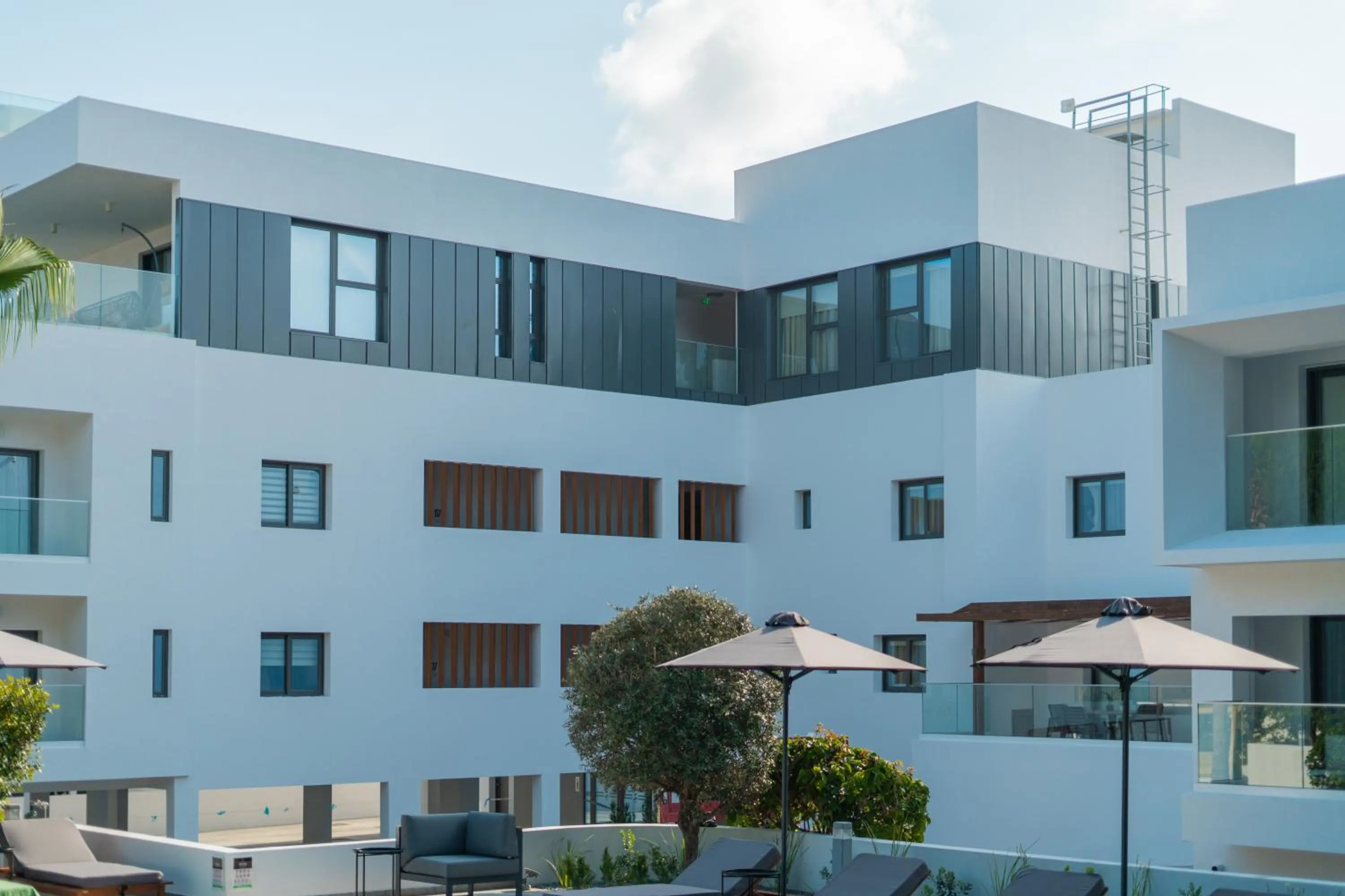 Property building in Silver Park