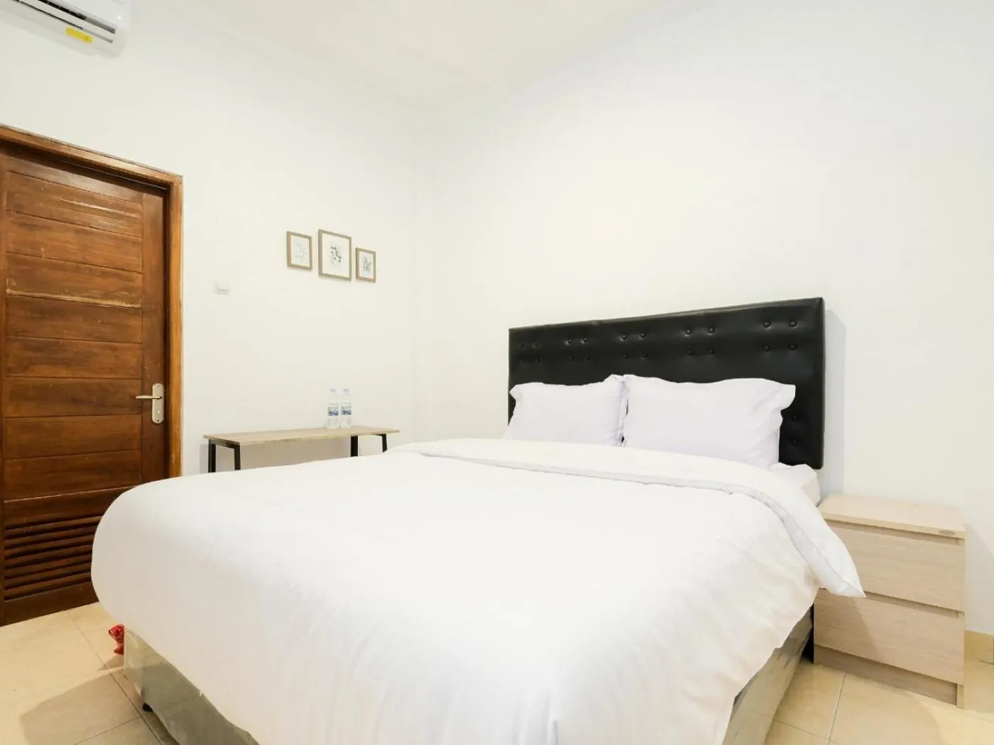 Bedroom, Bed in FHStay Maguwo