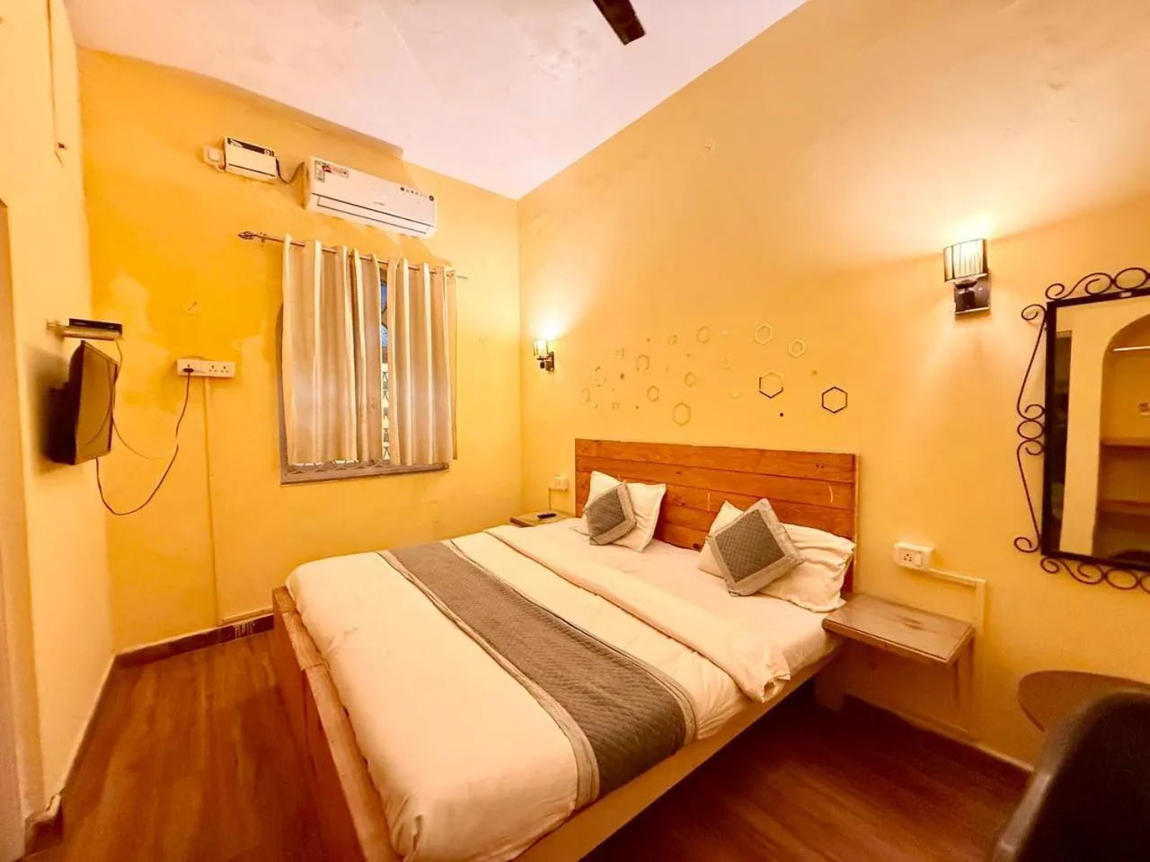 Bed in The Mamta Courtyard Anjuna